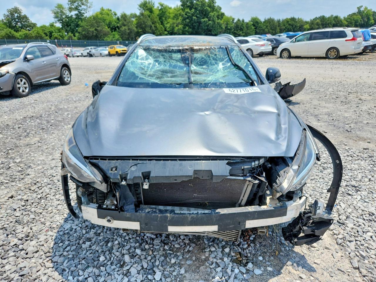 2018 Infiniti Qx30 Premium Gray vin: SJKCH5CR7JA059052