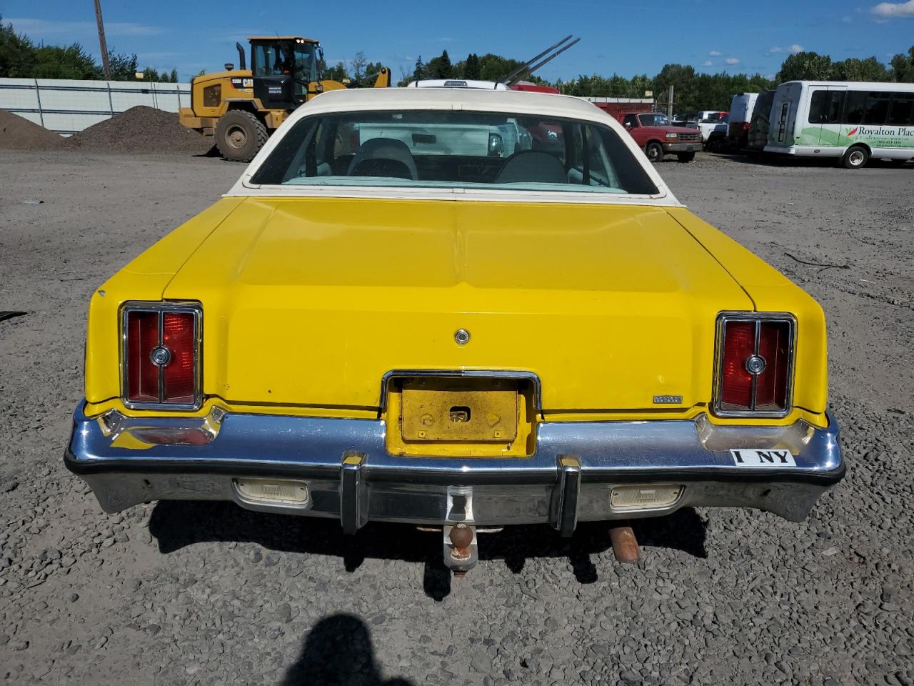 1976 Chrysler                    Cordoba Yellow vin: SS22K6R112238