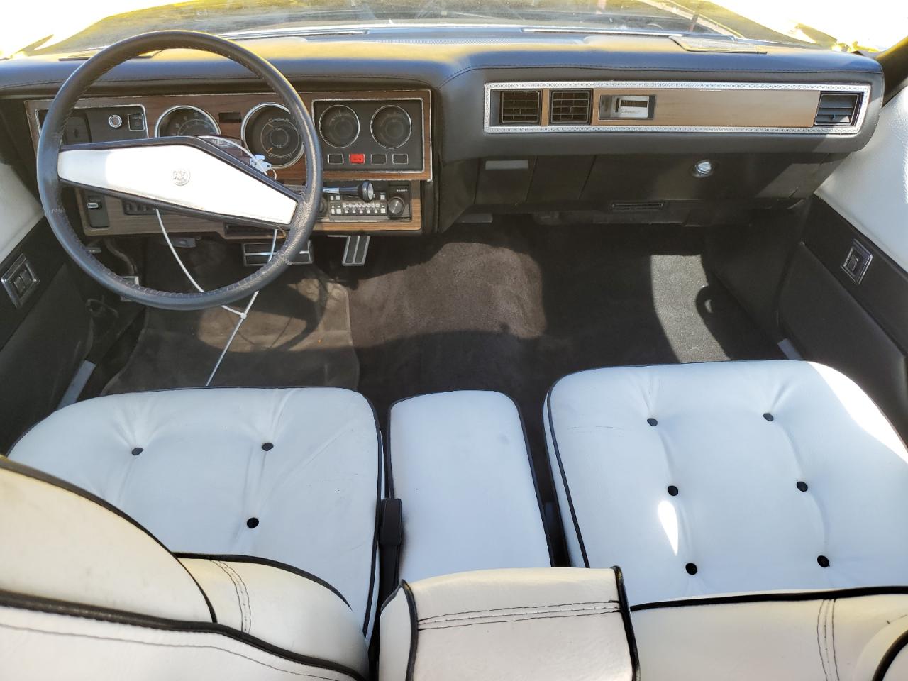 1976 Chrysler                    Cordoba Yellow vin: SS22K6R112238
