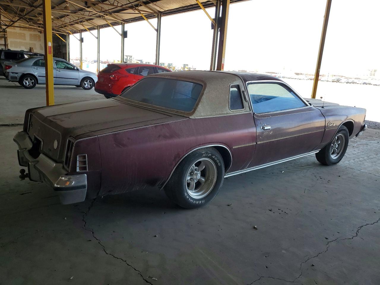 1976 Chrysler Cordoba Burgundy vin: SS22K6R152334