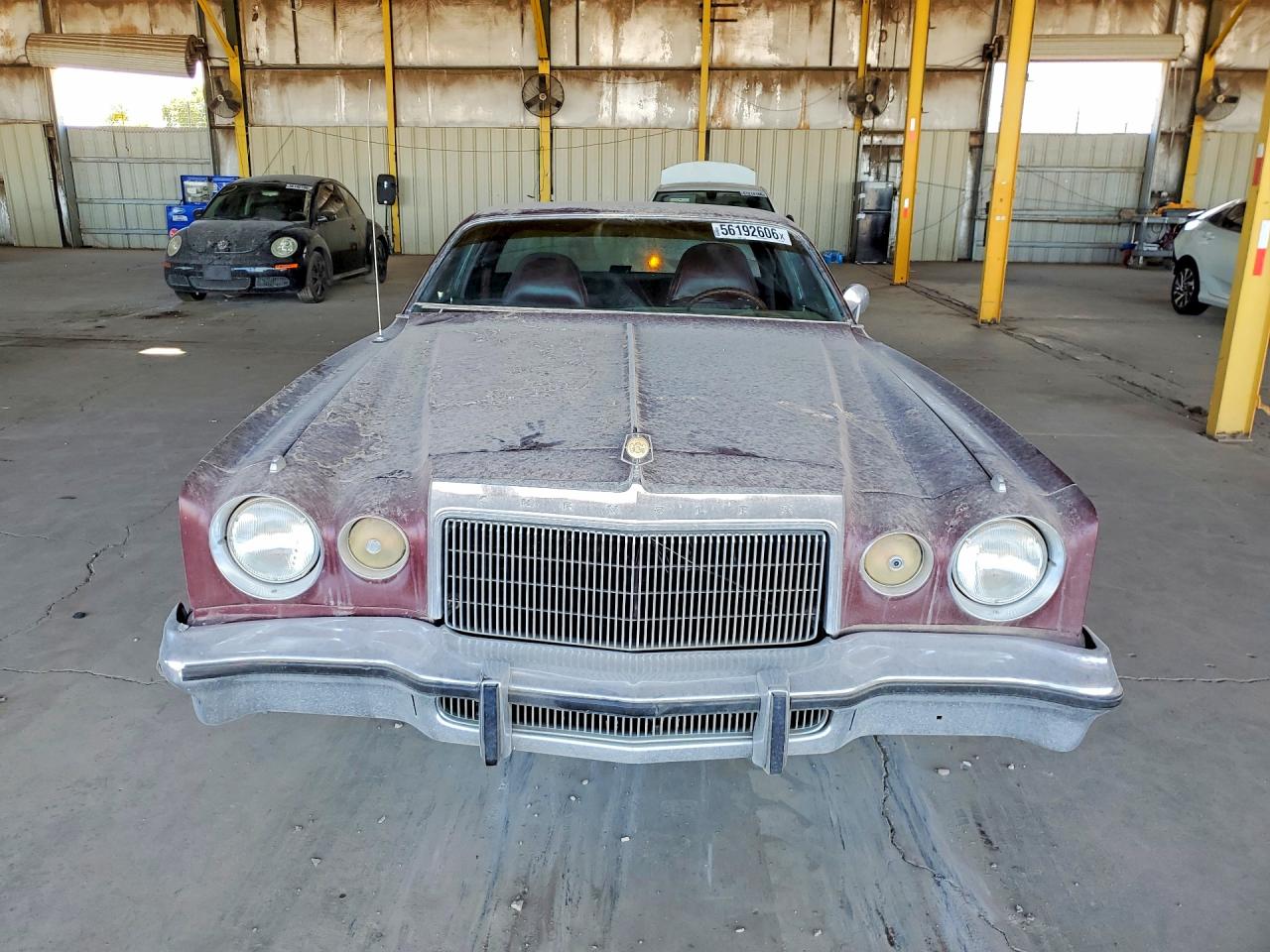 1976 Chrysler Cordoba Burgundy vin: SS22K6R152334