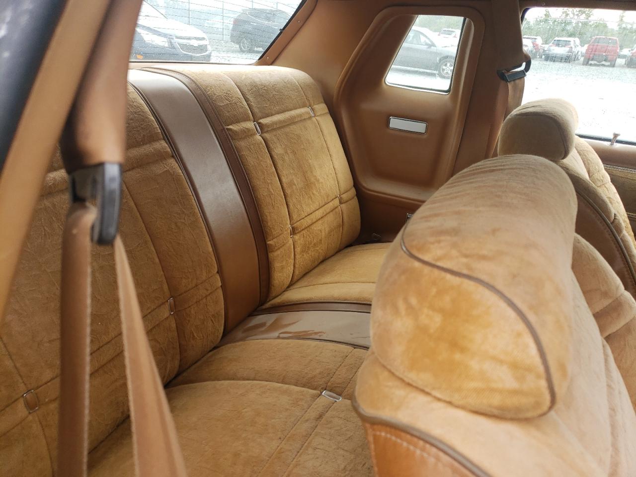 1977 Chrysler Cordoba Коричневый vin: SS22K7R321999