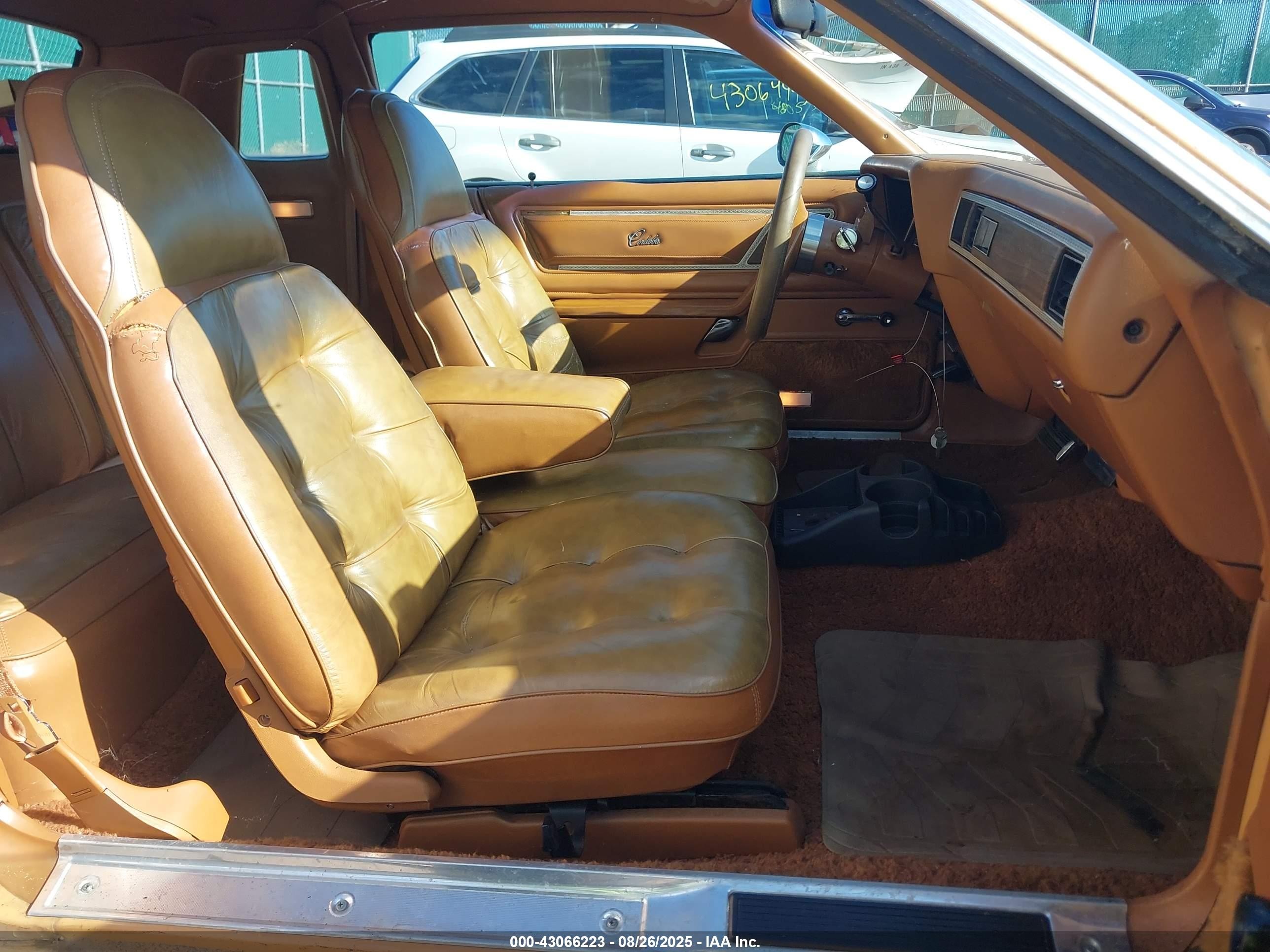 1976 Chrysler Cordoba   Желтый vin: SS22N6R258948    