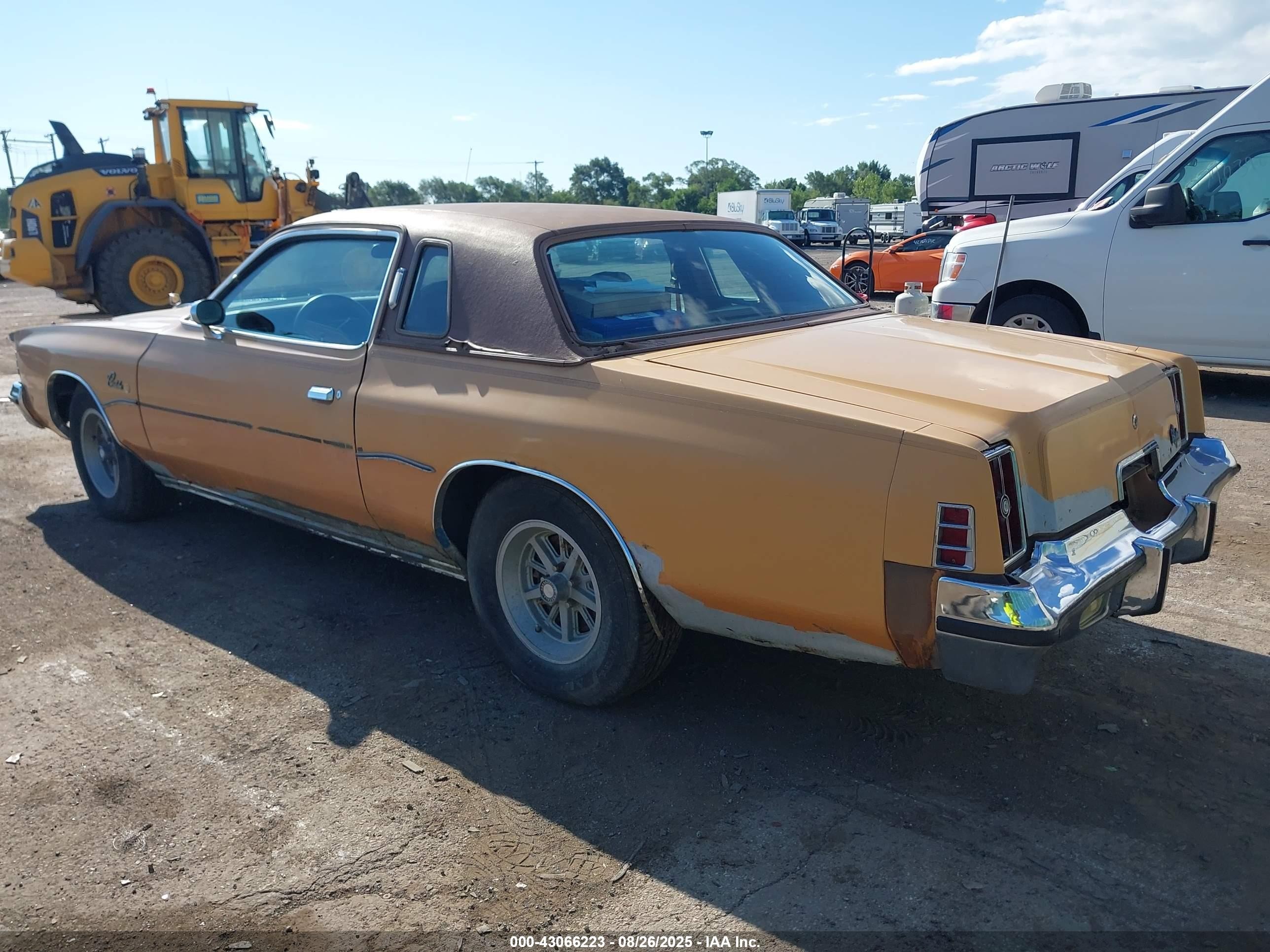 1976 Chrysler Cordoba   Желтый vin: SS22N6R258948    