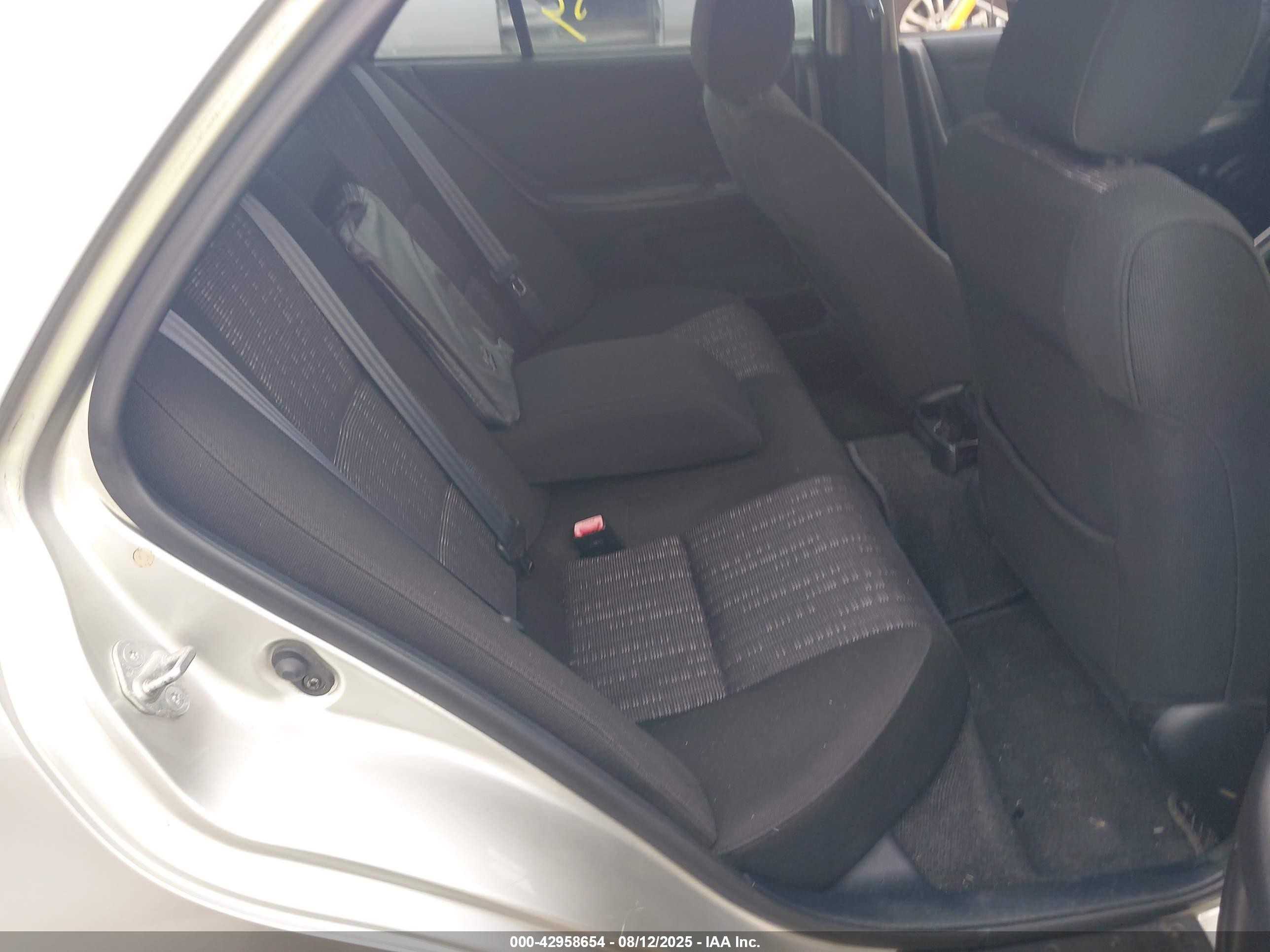 2000 Toyota Other   Серебряный vin: SXE100037533     