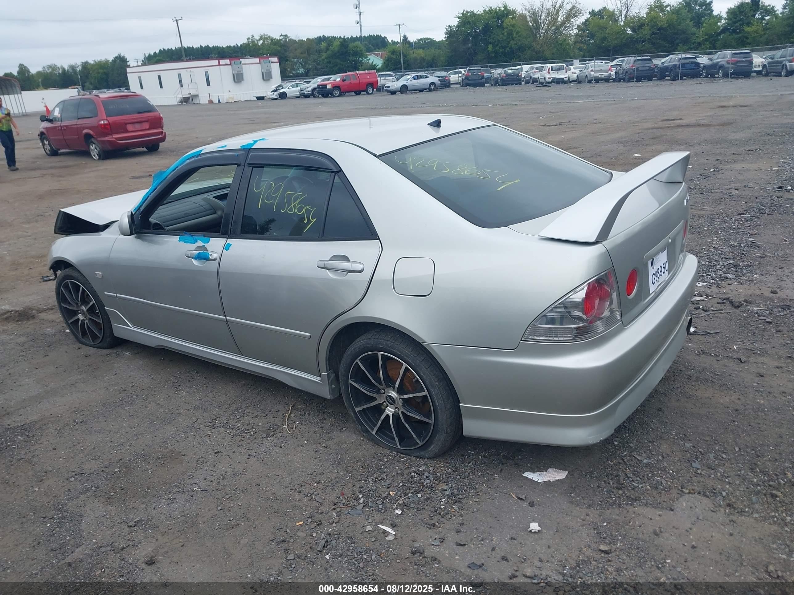 2000 Toyota Other   Серебряный vin: SXE100037533     
