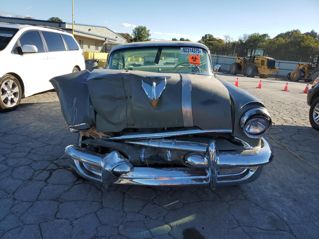 1955 Pontiac Uk Two Tone vin: T855H9522