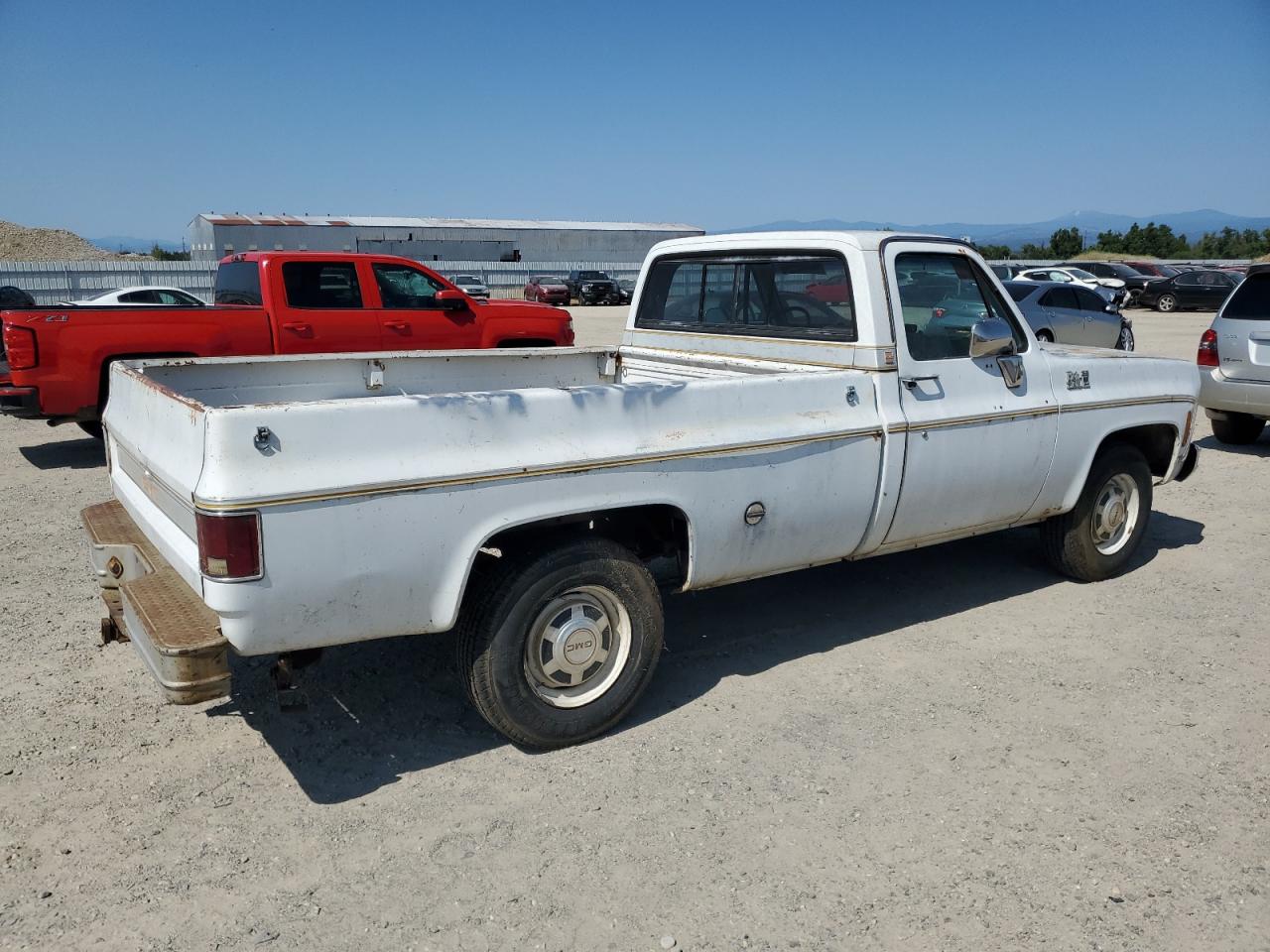1977 Gmc                         Sierra White vin: TCL247Z513690