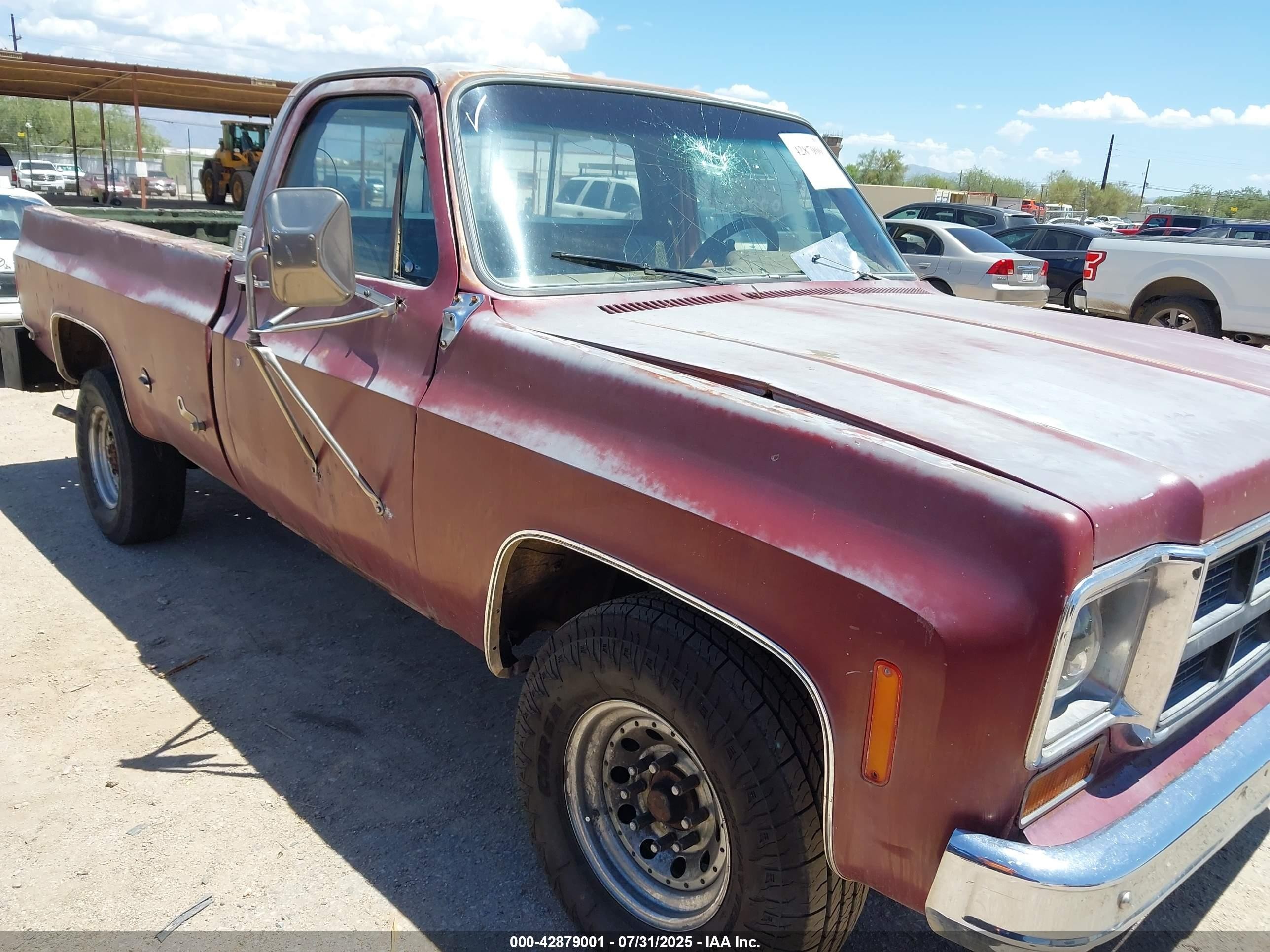 1978 Gmc Sierra   Темно-бордовый vin: TCS248Z500110    