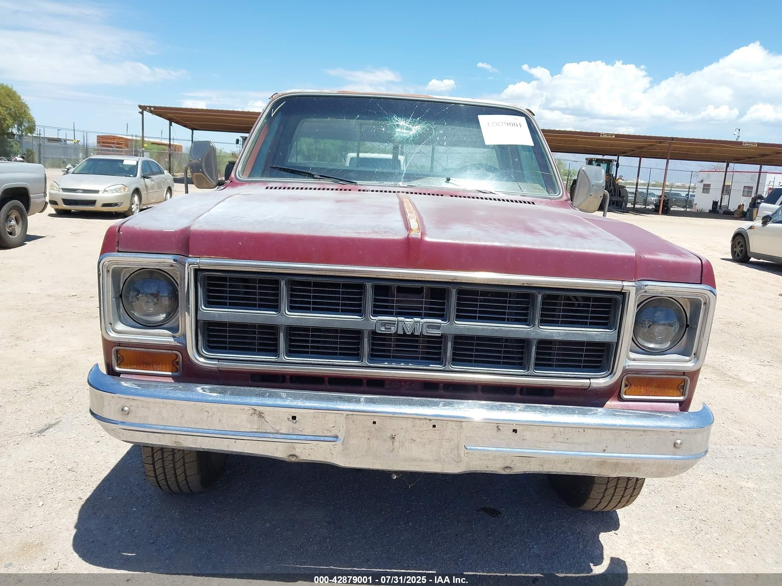 1978 Gmc Sierra   Темно-бордовый vin: TCS248Z500110    
