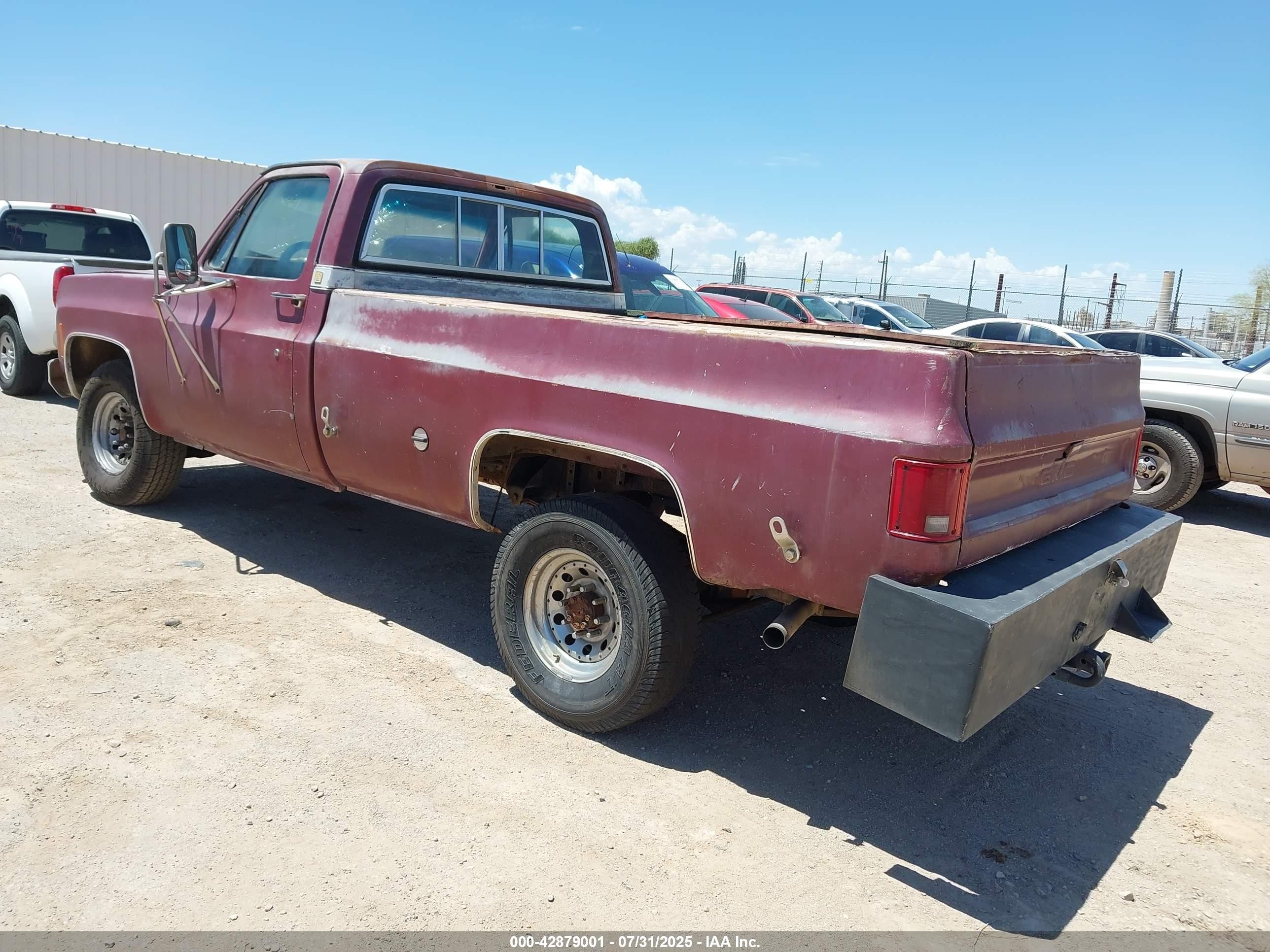 1978 Gmc Sierra   Темно-бордовый vin: TCS248Z500110    