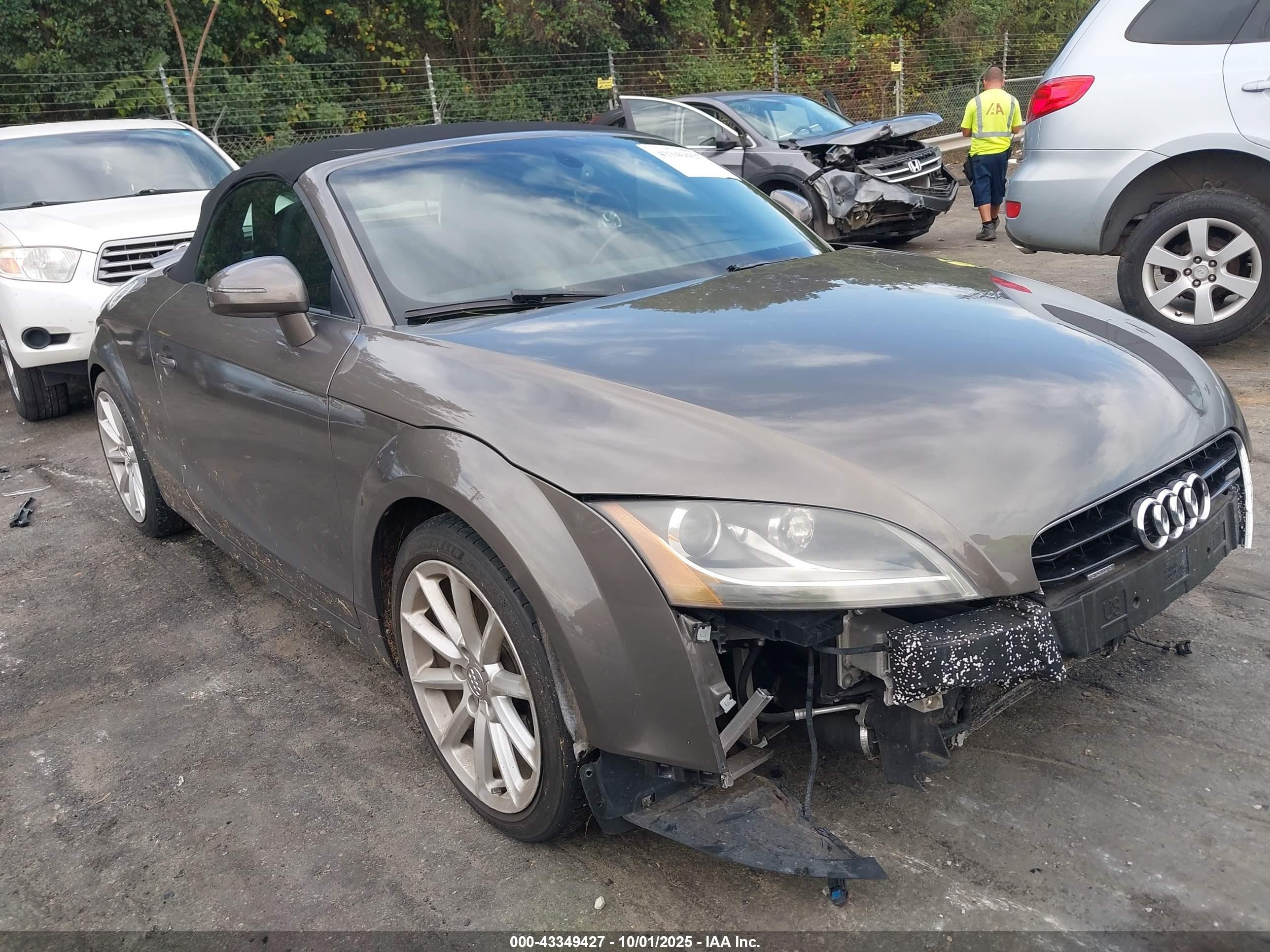 2011 Audi Tt 2.0t Premium Plus Brown vin: TRU4FAFK6B1026166