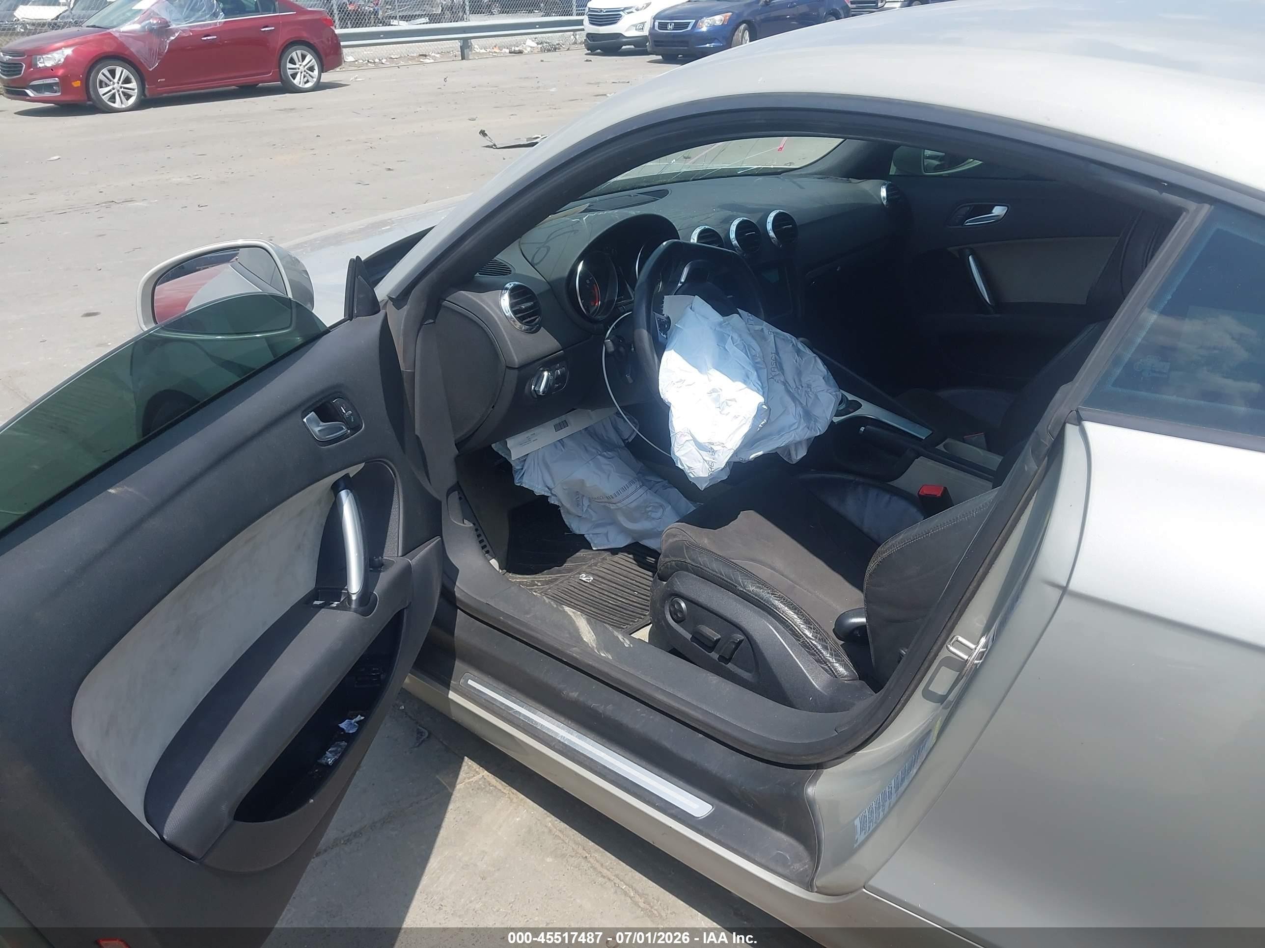 2008 Audi Tt 2.0t Beige vin: TRUAF38J681034036