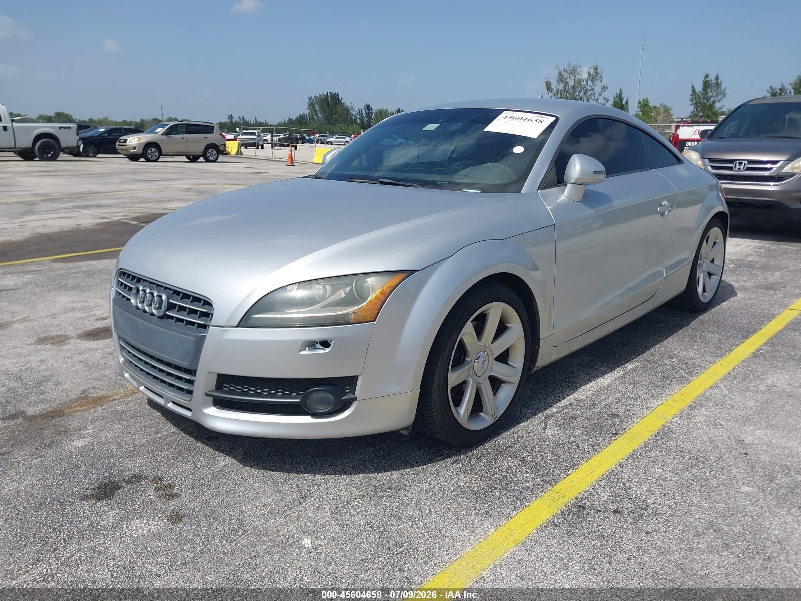 2008 Audi Tt 2.0t Silver vin: TRUAF38J981002083