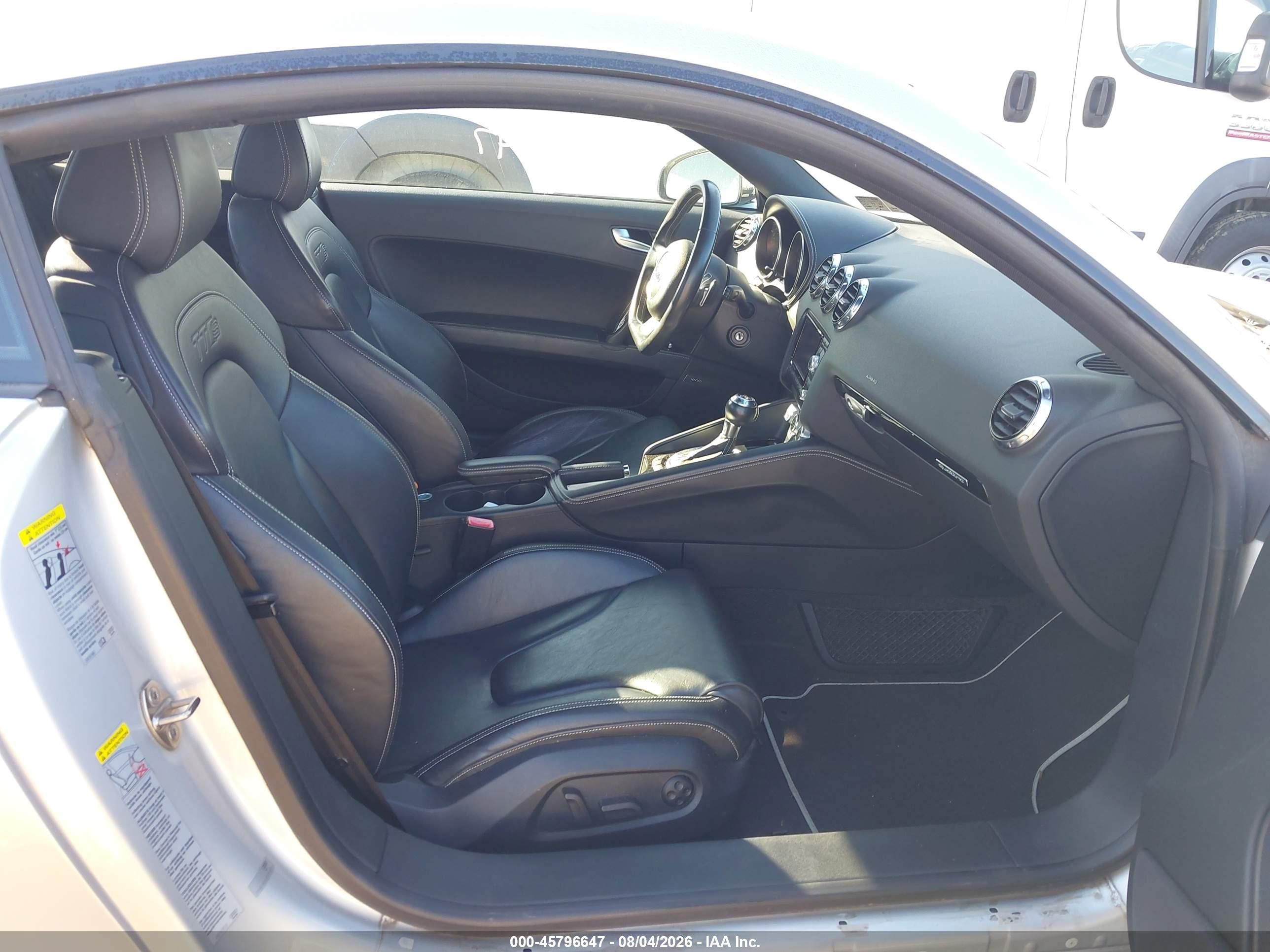 2014 Audi Tts 2.0t Серебряный vin: TRUB1AFK1E1005994