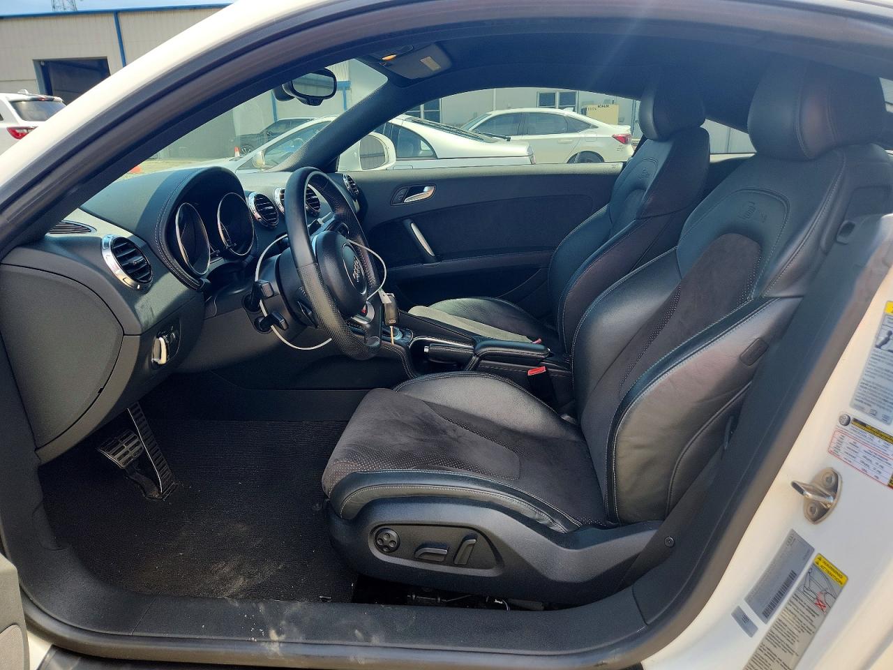 2012 Audi Tt Premium Plus Белый vin: TRUBFAFK1C1006674