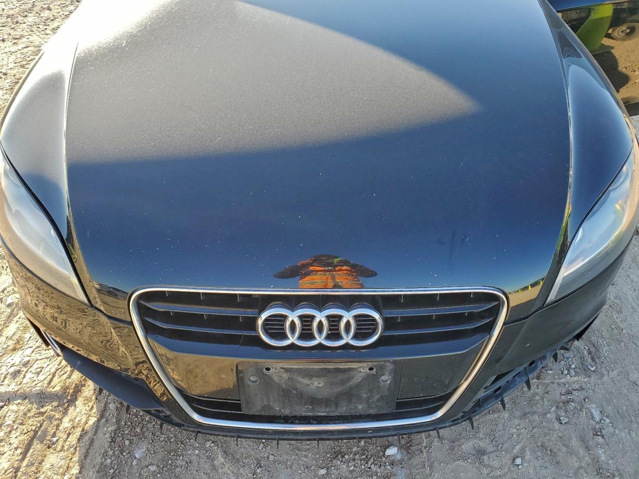 2011 Audi Tt Premium Black vin: TRUBFAFK7B1026717