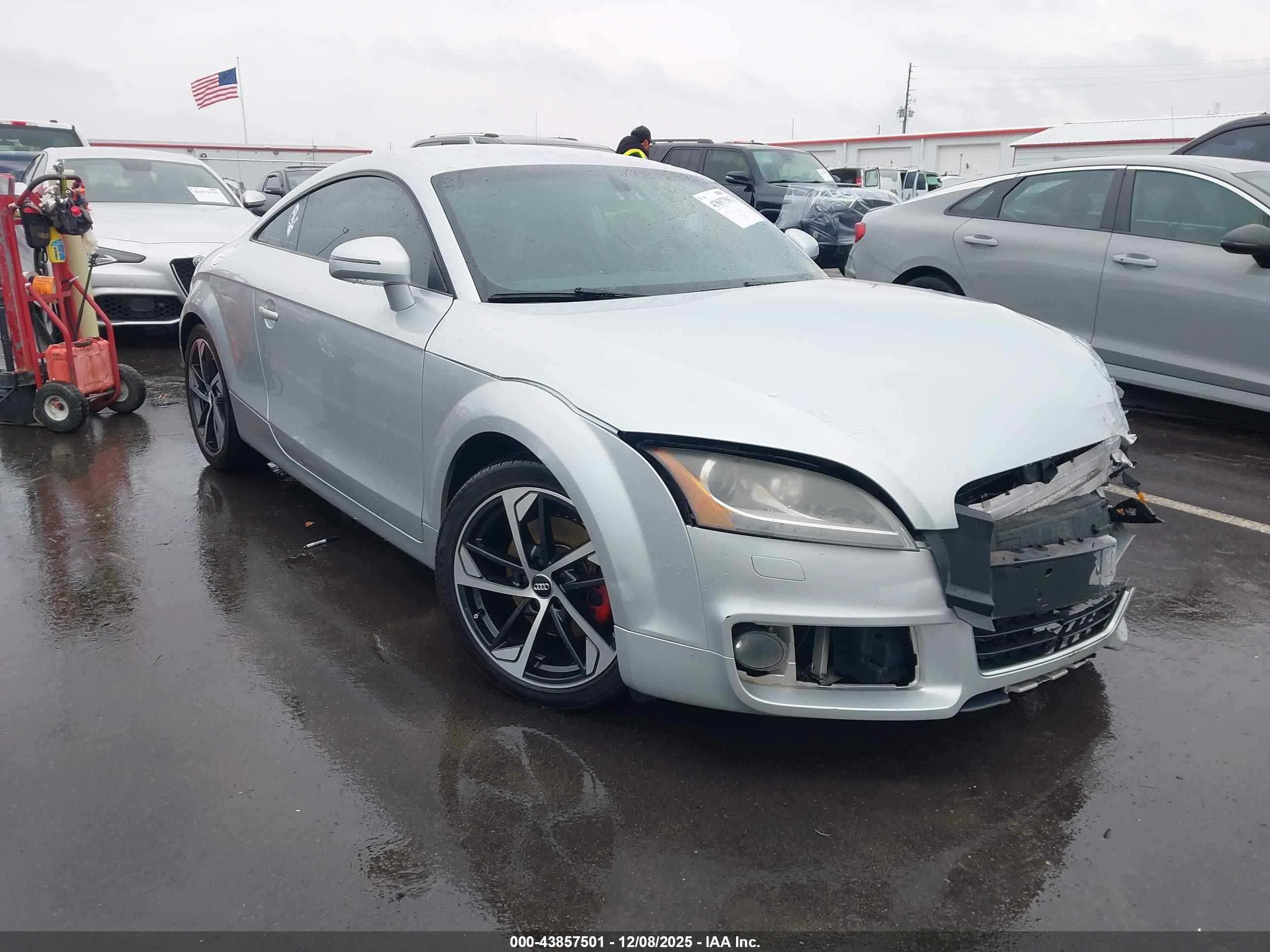 2011 Audi Tt 2.0t Premium Plus Silver vin: TRUBFAFK7B1026796