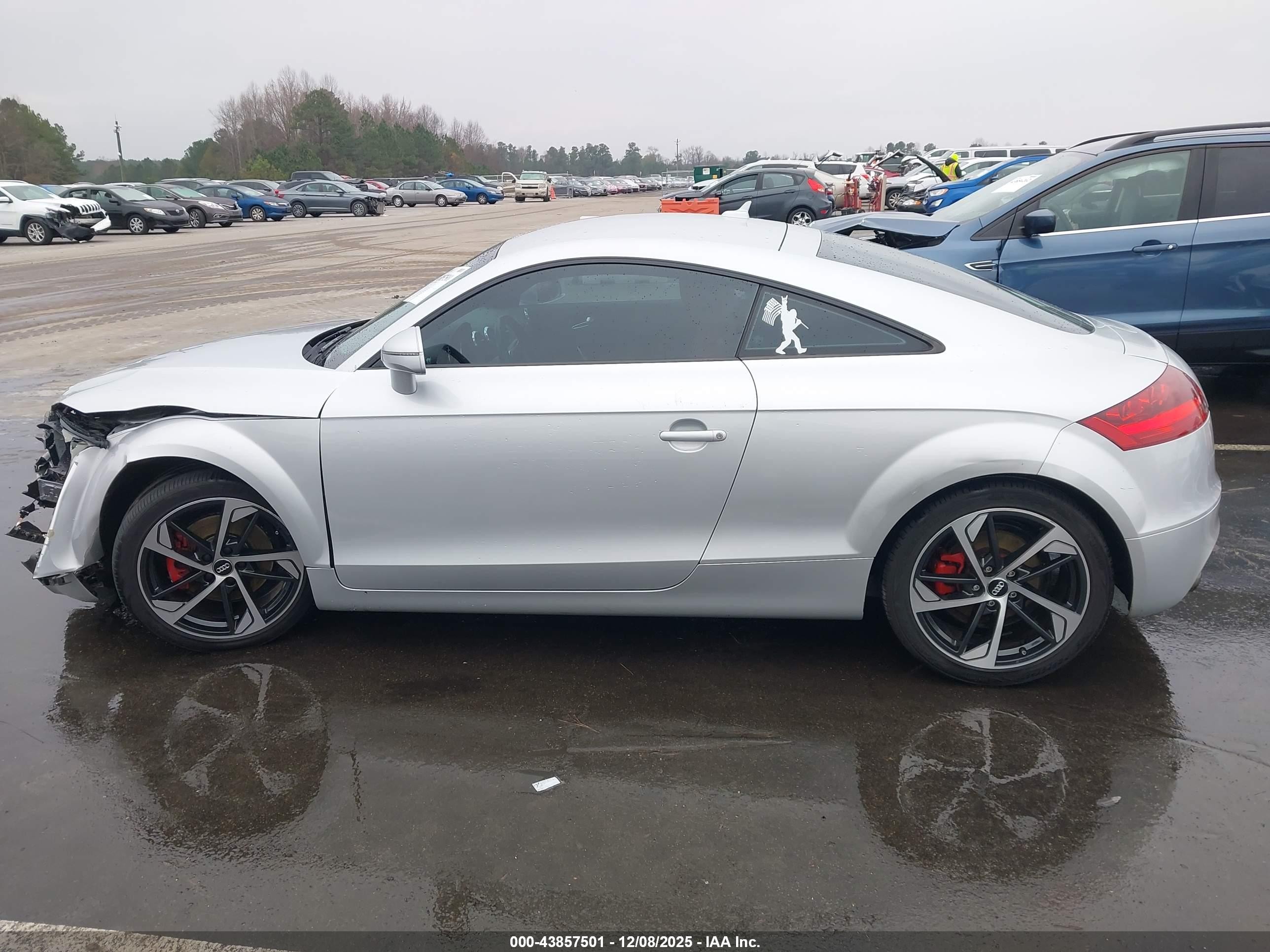 2011 Audi Tt 2.0t Premium Plus Silver vin: TRUBFAFK7B1026796