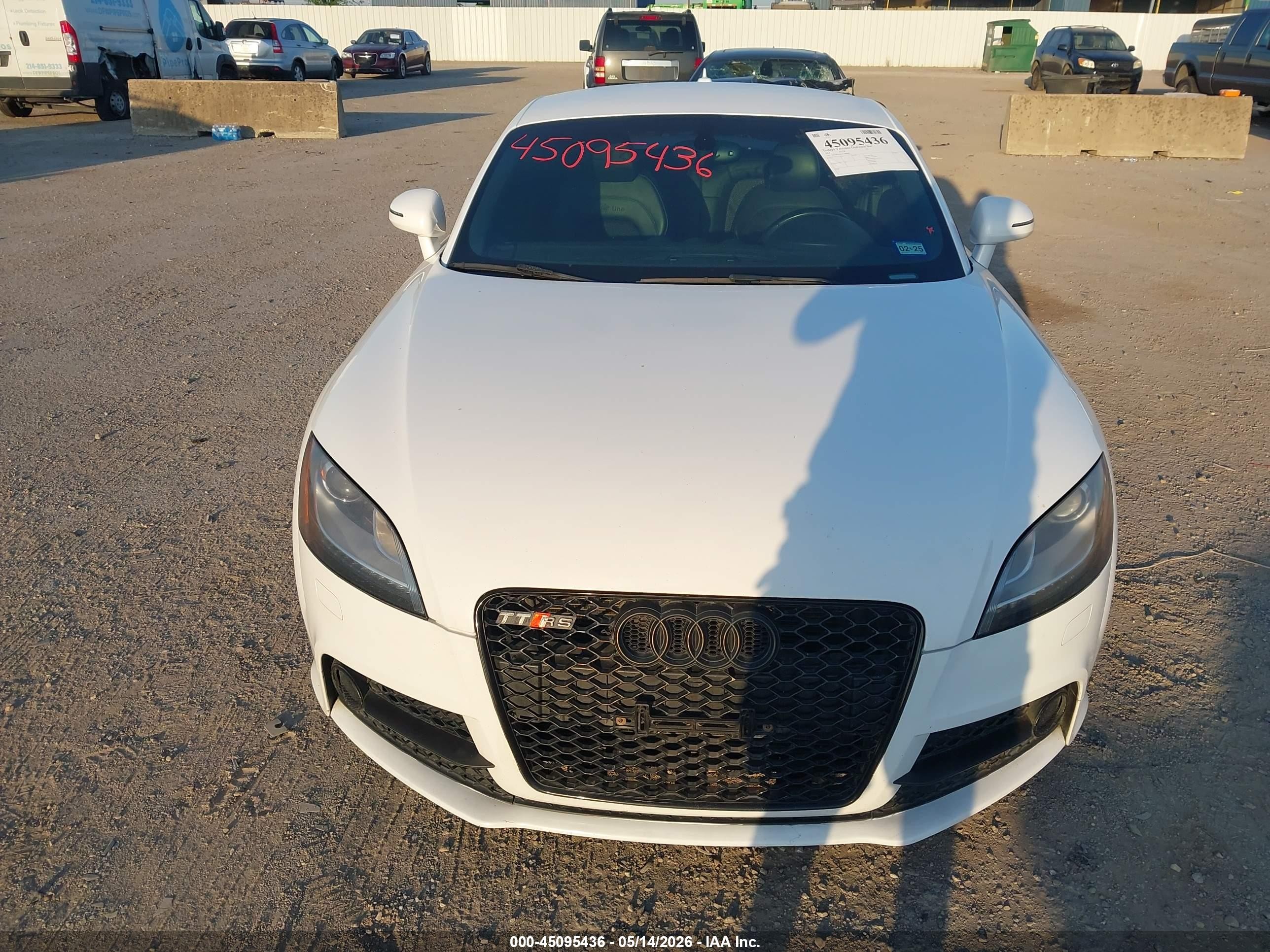 2014 Audi Tt Premium Plus White vin: TRUBFAFK4E1008003
