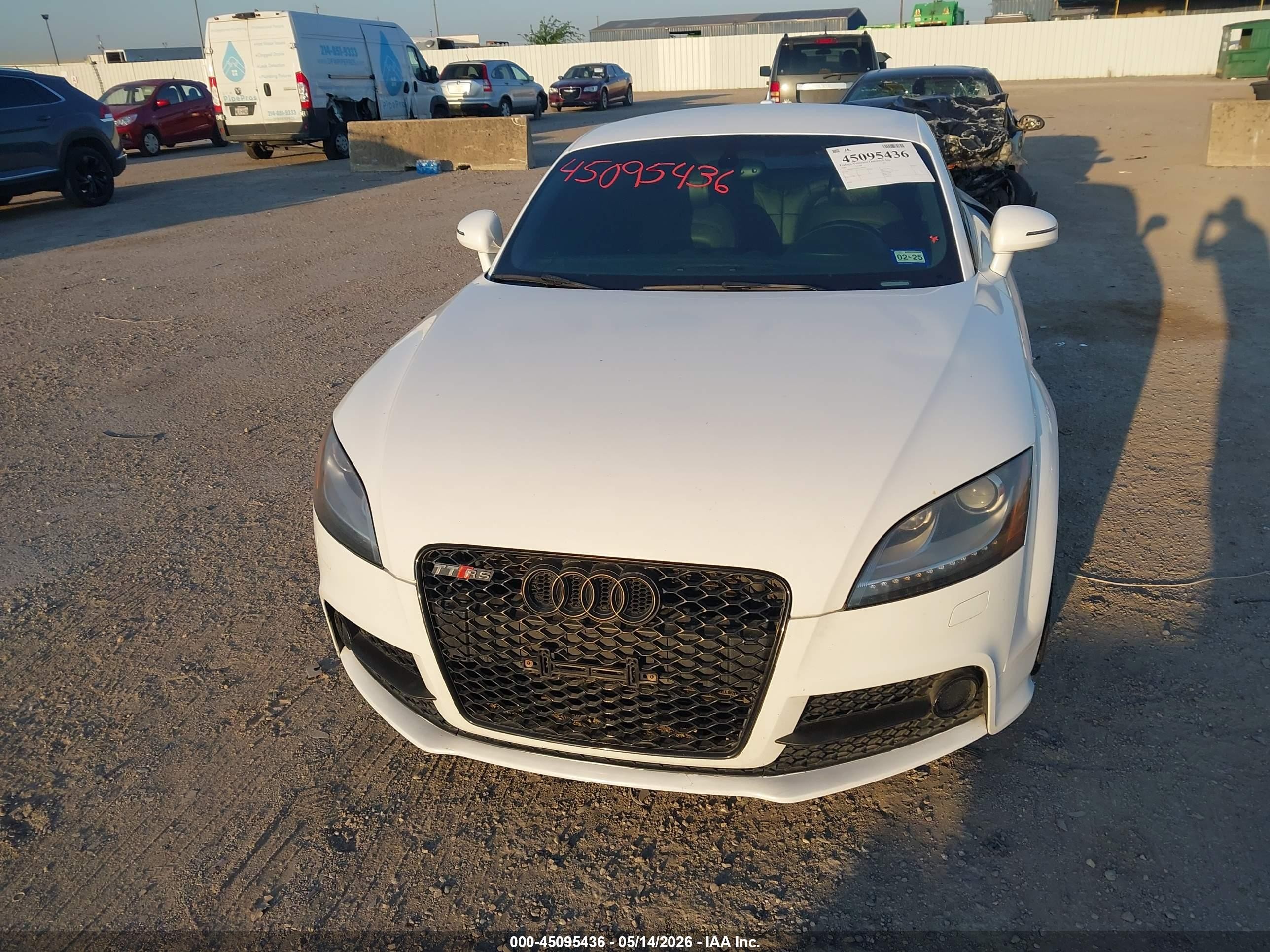 2014 Audi Tt Premium Plus White vin: TRUBFAFK4E1008003