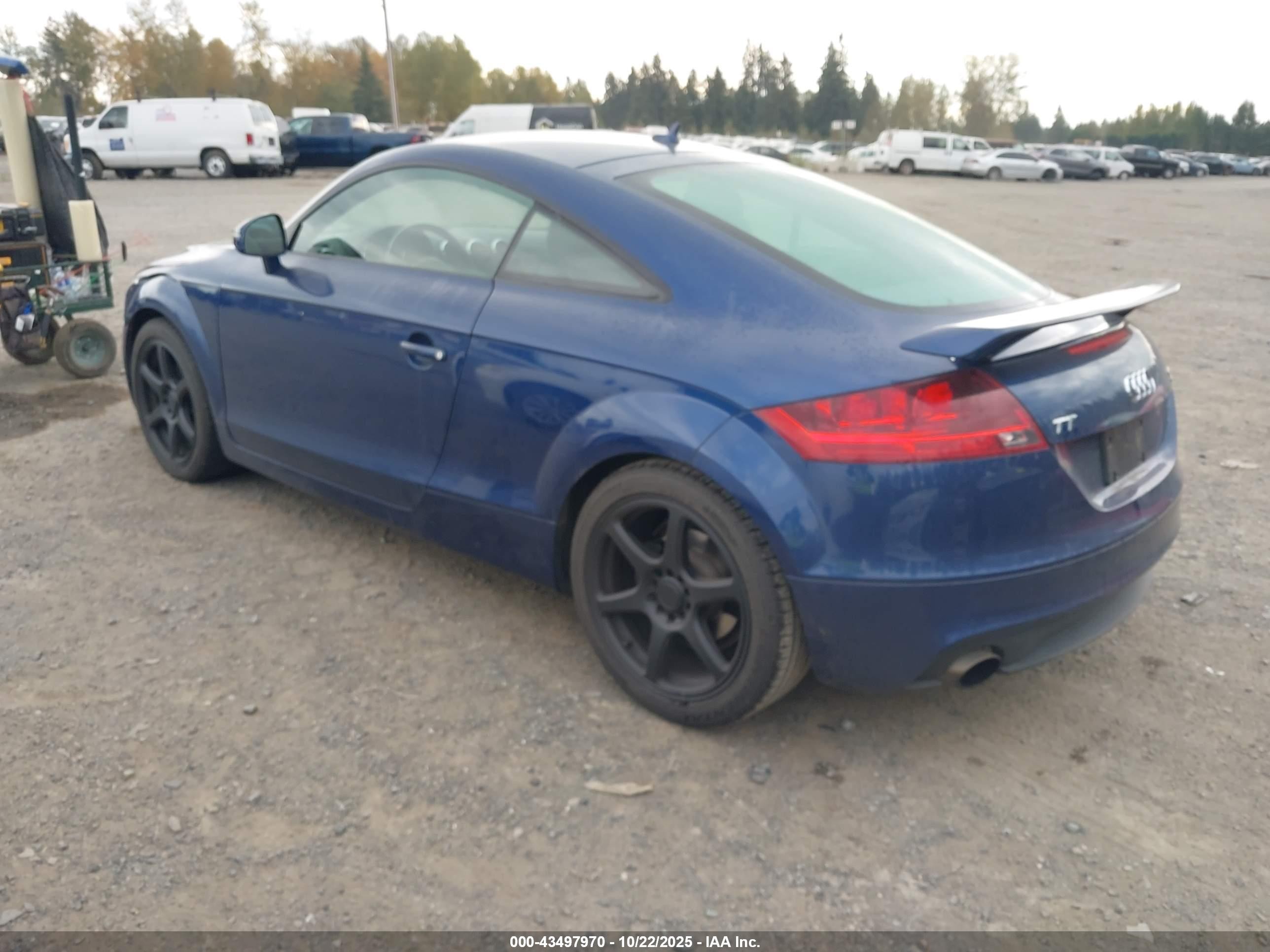 2011 Audi Tt 2.0t Premium Plus Blue vin: TRUBFAFKXB1012326