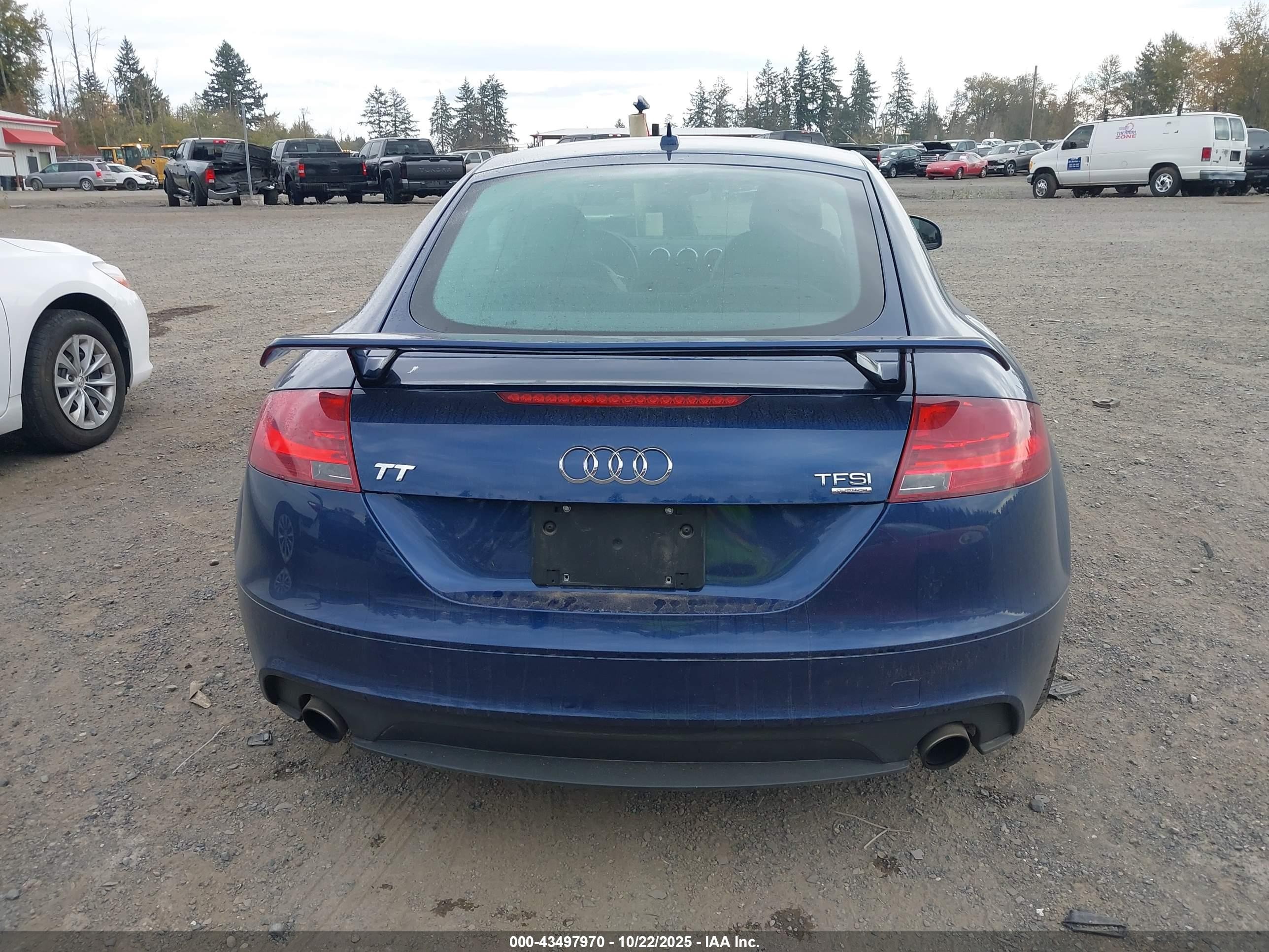 2011 Audi Tt 2.0t Premium Plus Blue vin: TRUBFAFKXB1012326