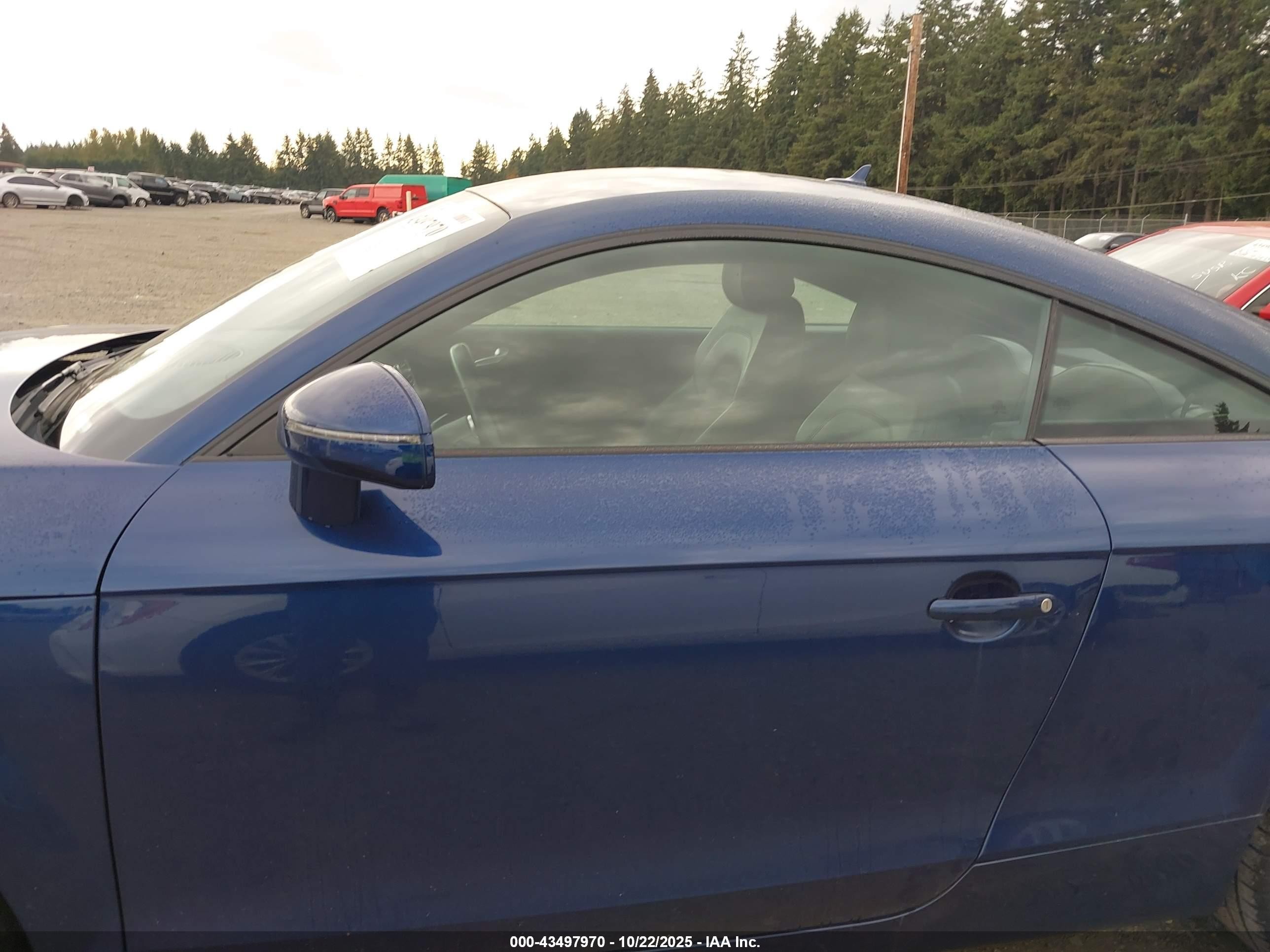 2011 Audi Tt 2.0t Premium Plus Blue vin: TRUBFAFKXB1012326