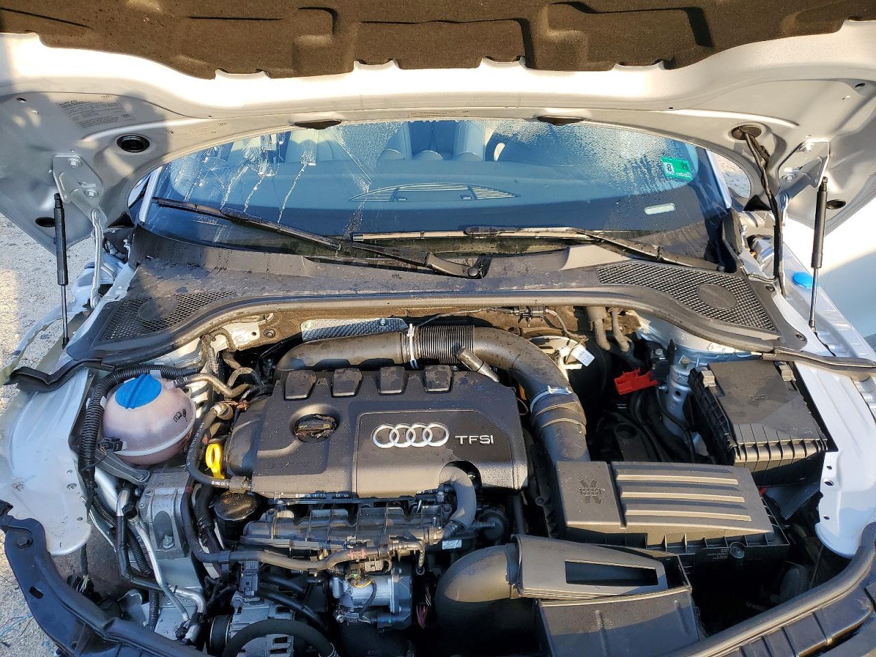 2014 Audi Tt Premium Plus Silver vin: TRUBFAFKXE1010516