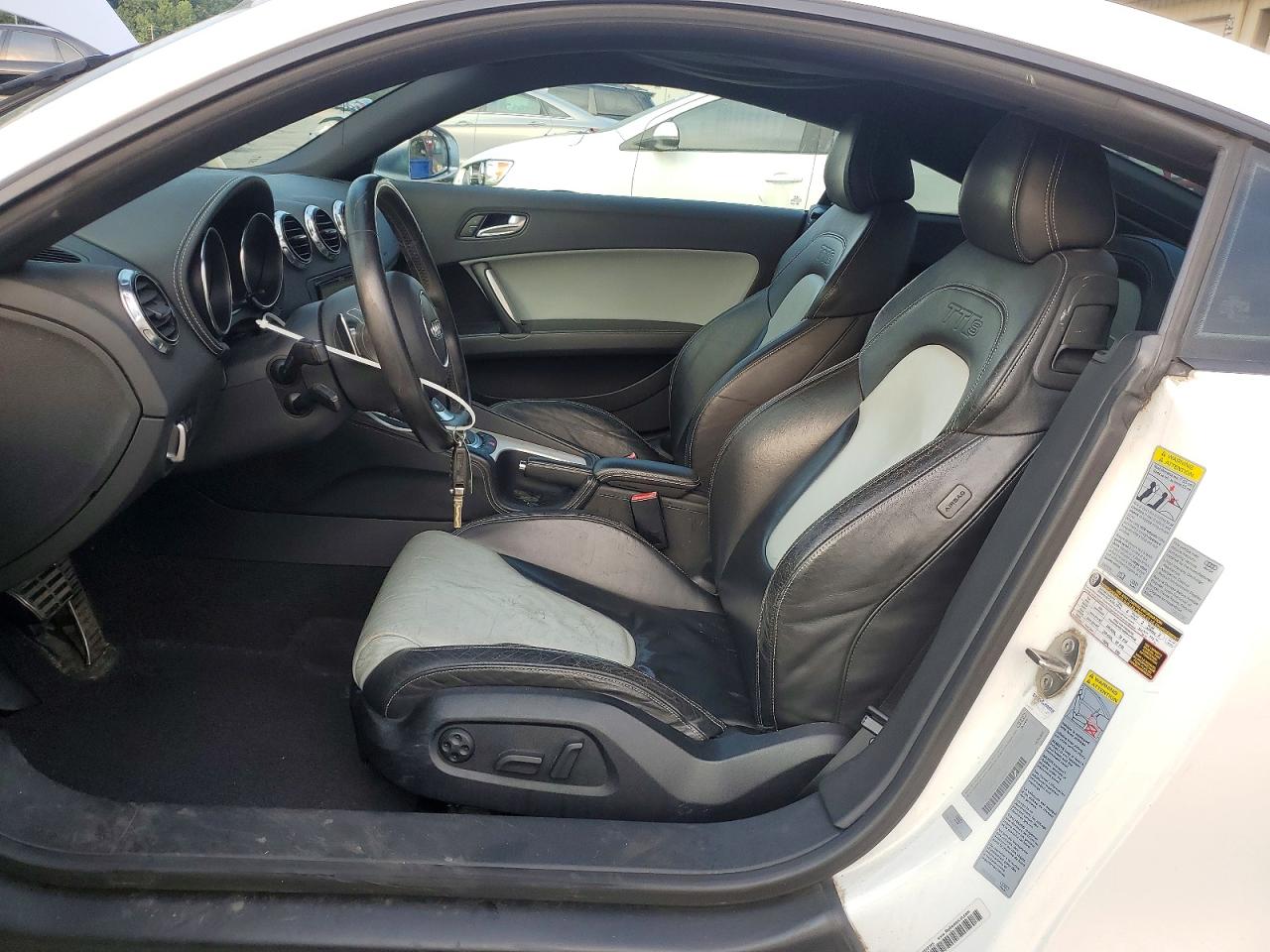2012 Audi Tts Prestige Белый vin: TRUK1AFK0C1019348