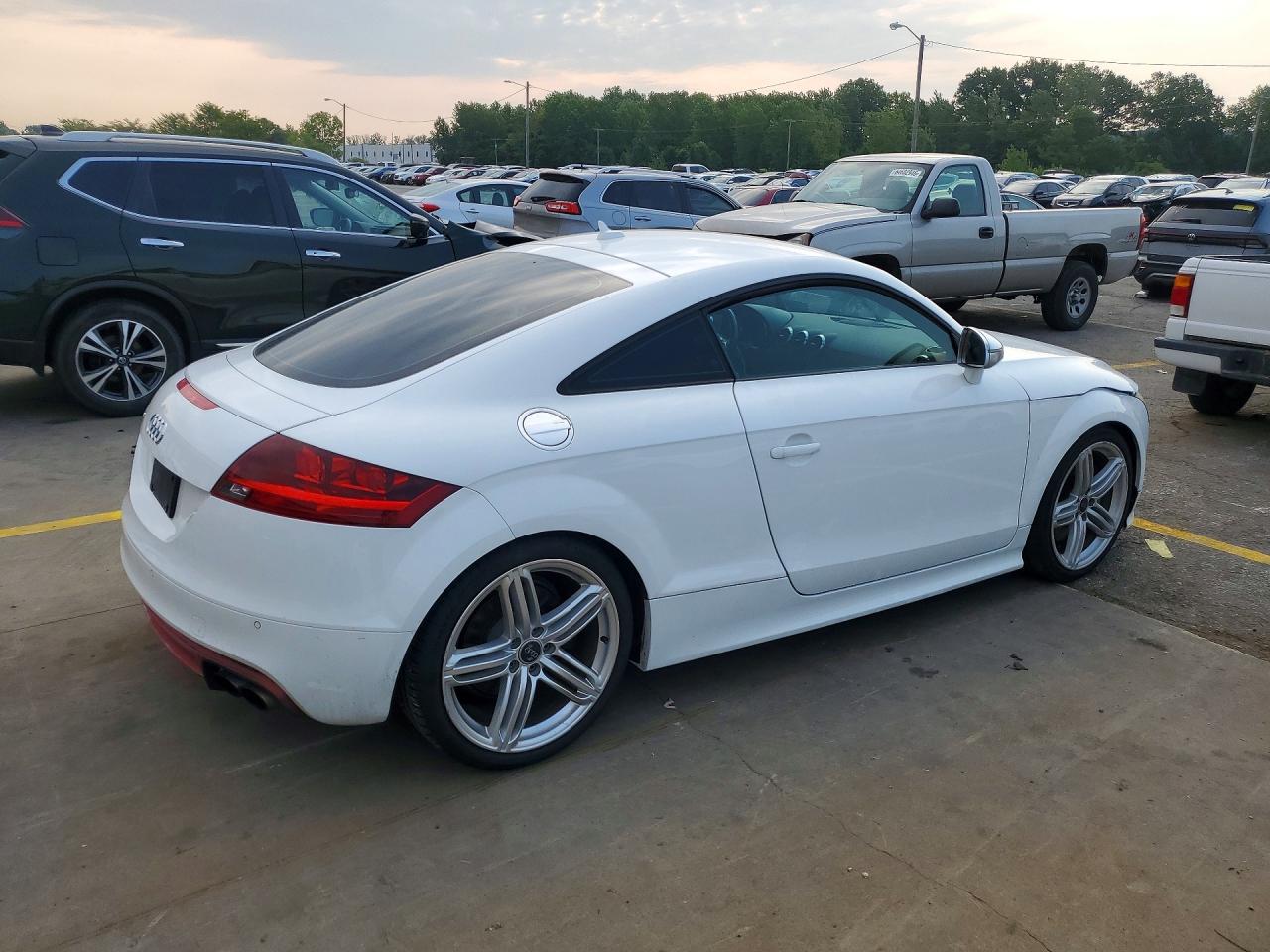 2012 Audi Tts Prestige Белый vin: TRUK1AFK0C1019348
