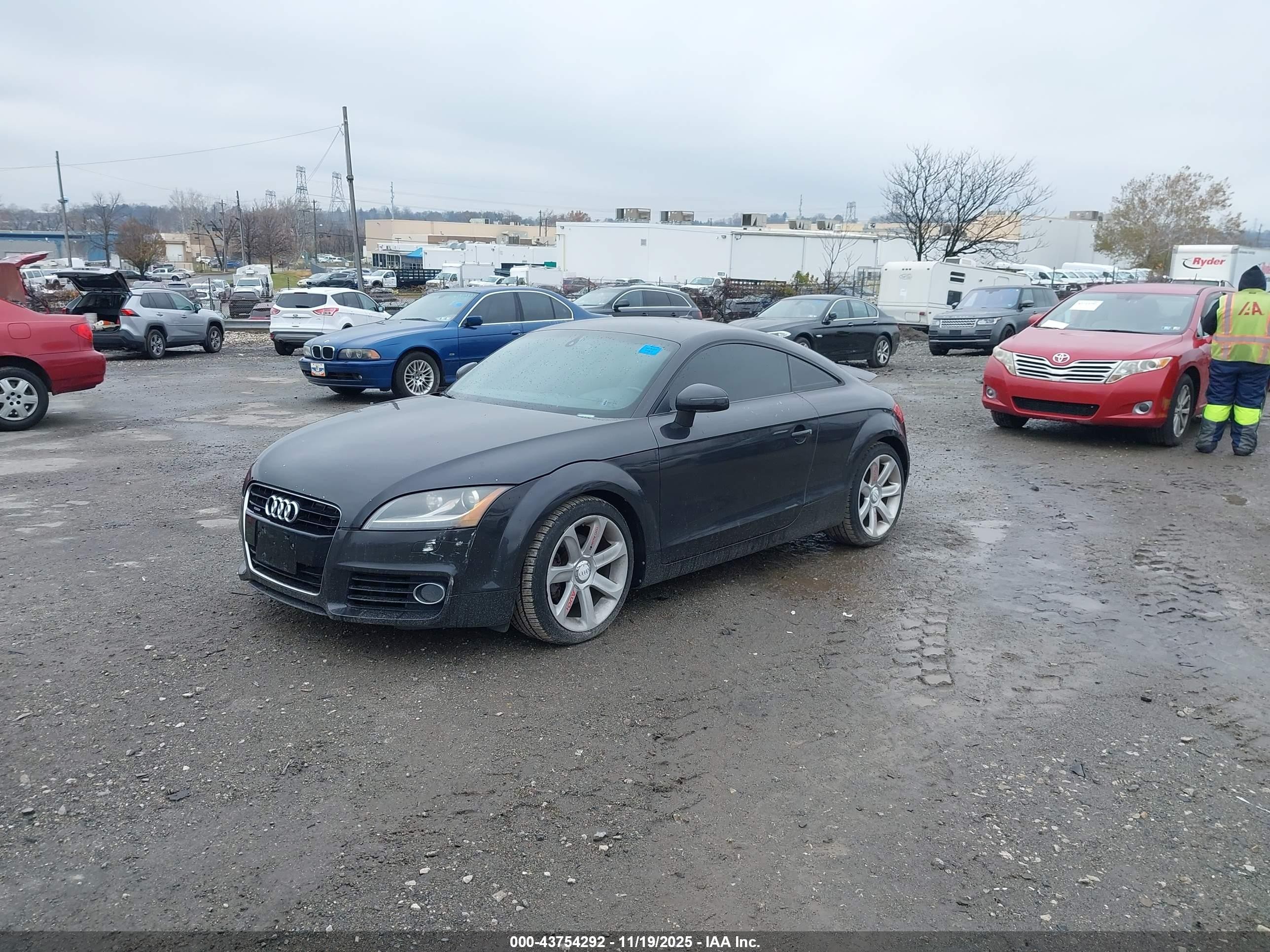 2011 Audi Tt 2.0t Premium Plus Gray vin: TRUKFAFK8B1016293