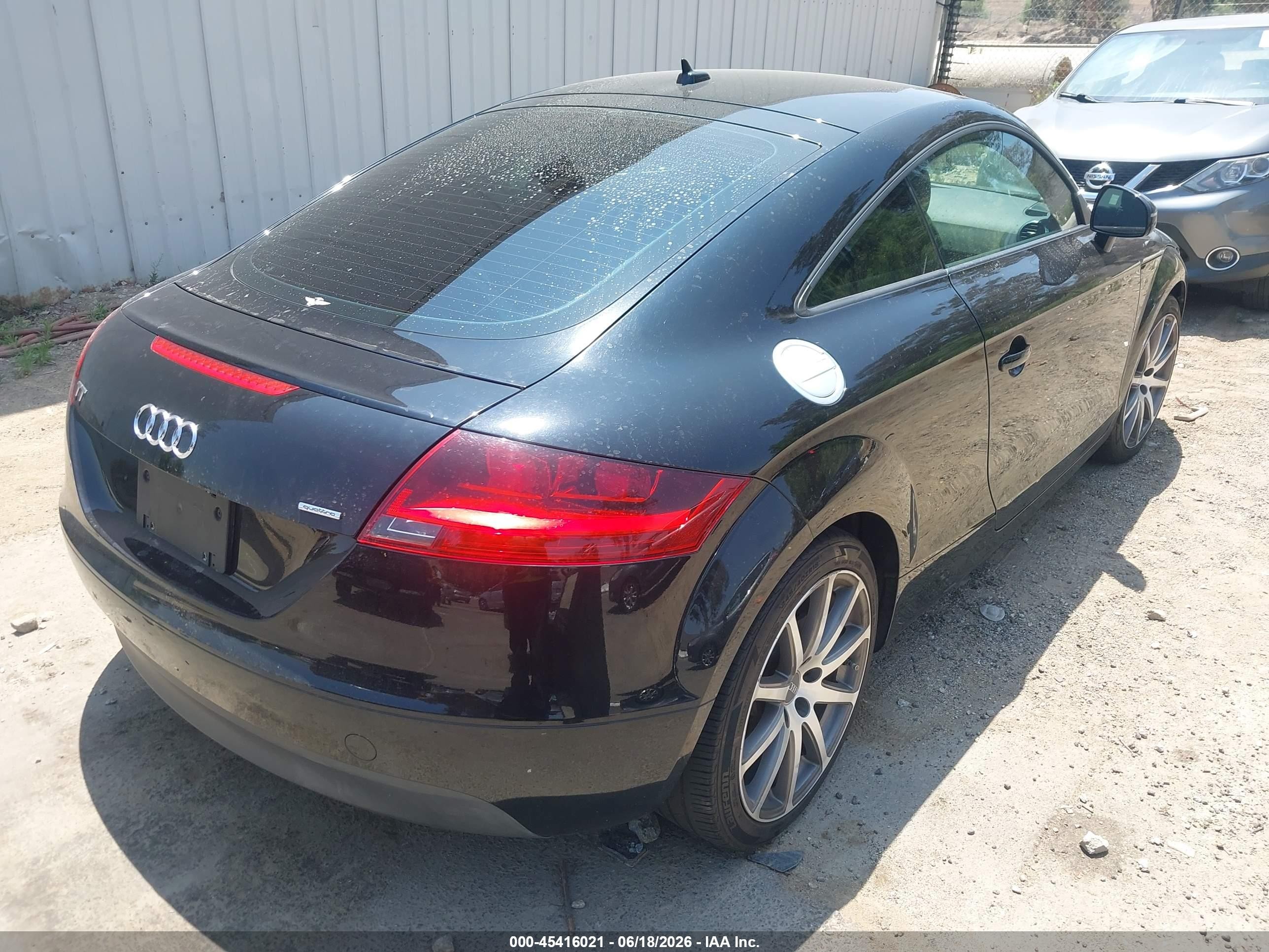 2010 Audi Tt 2.0t Premium Черный vin: TRUKFAFK9A1023199