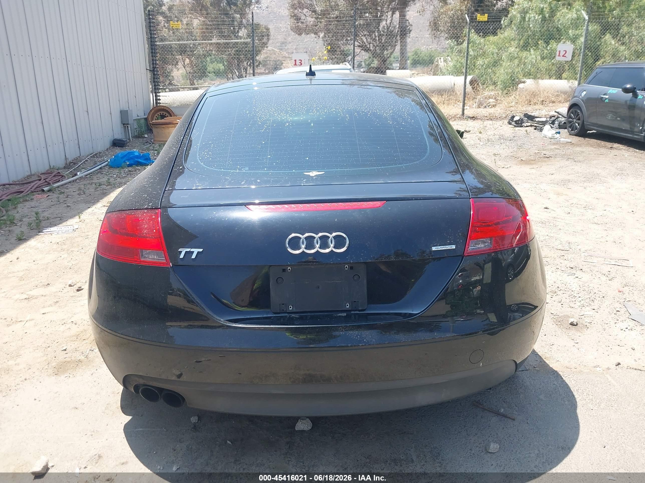 2010 Audi Tt 2.0t Premium Черный vin: TRUKFAFK9A1023199