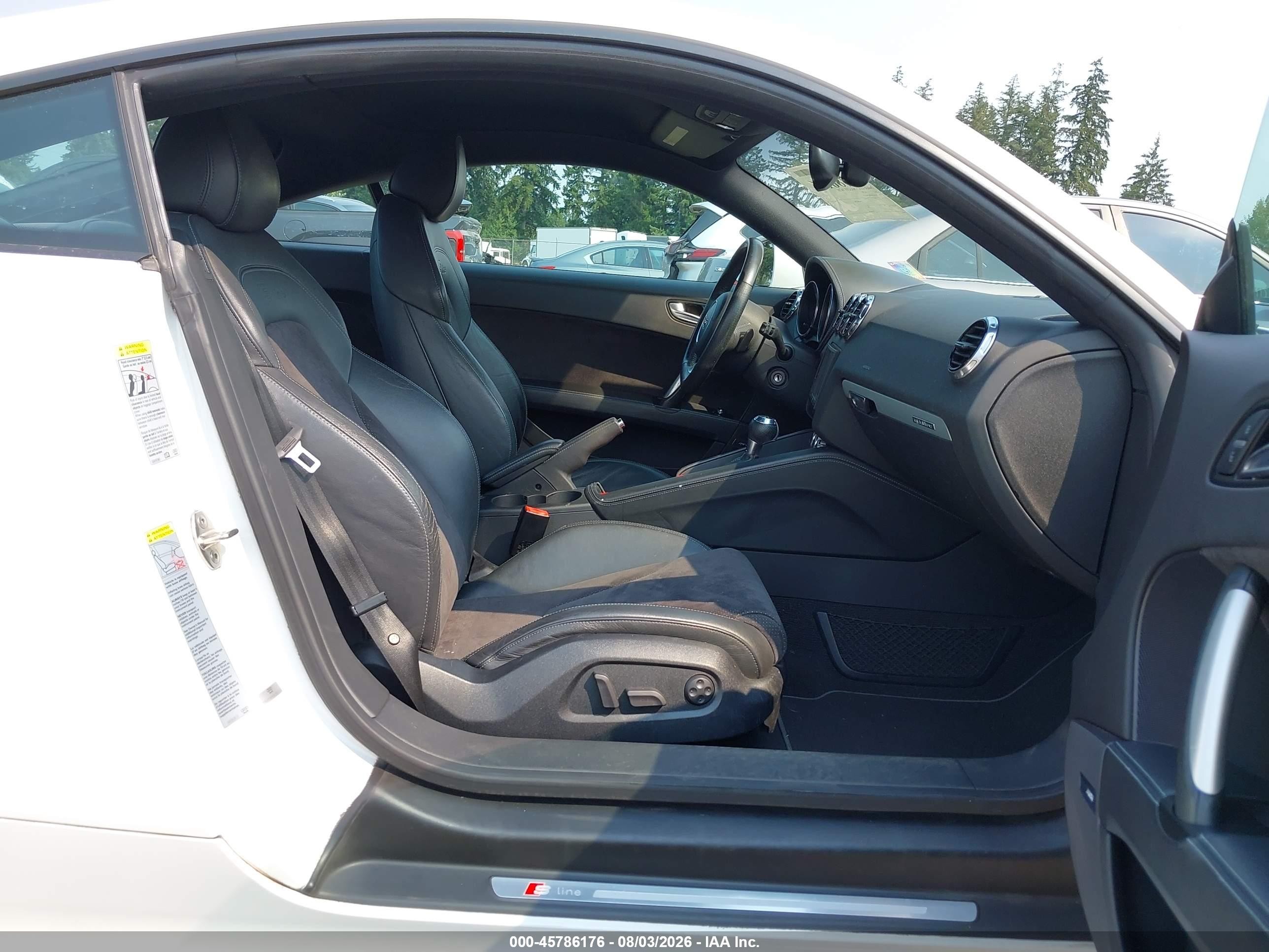 2012 Audi Tt 2.0t Prestige White vin: TRUKFAFKXC1003112