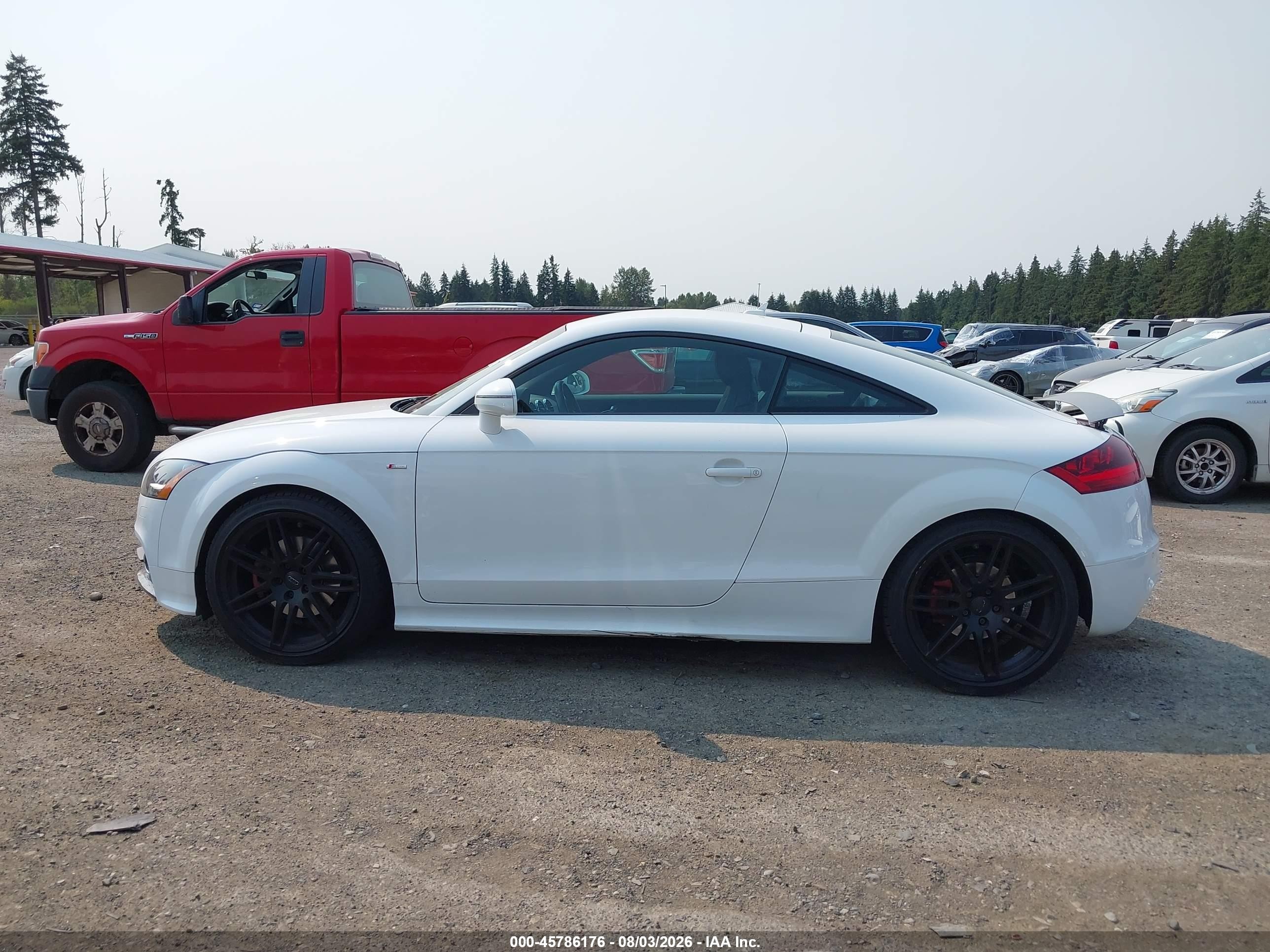 2012 Audi Tt 2.0t Prestige White vin: TRUKFAFKXC1003112