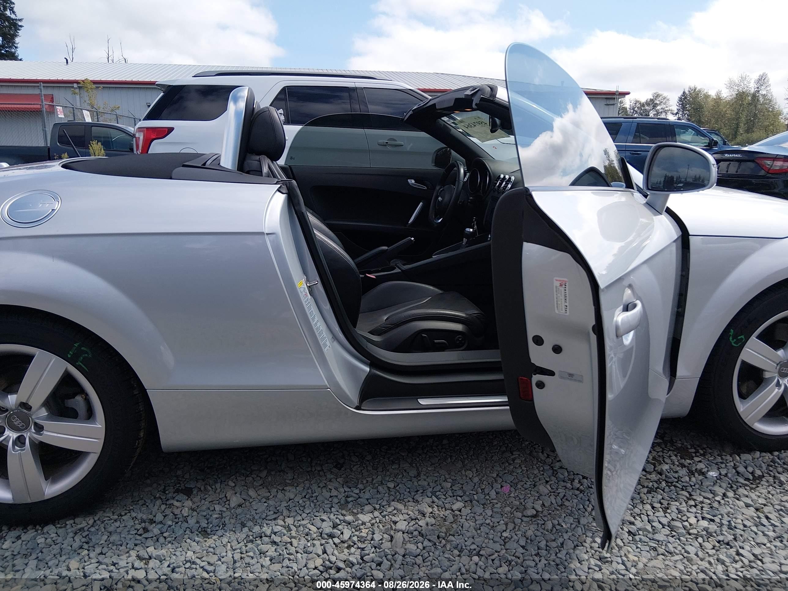 2009 Audi Tt 2.0t Silver vin: TRULF38J091003889