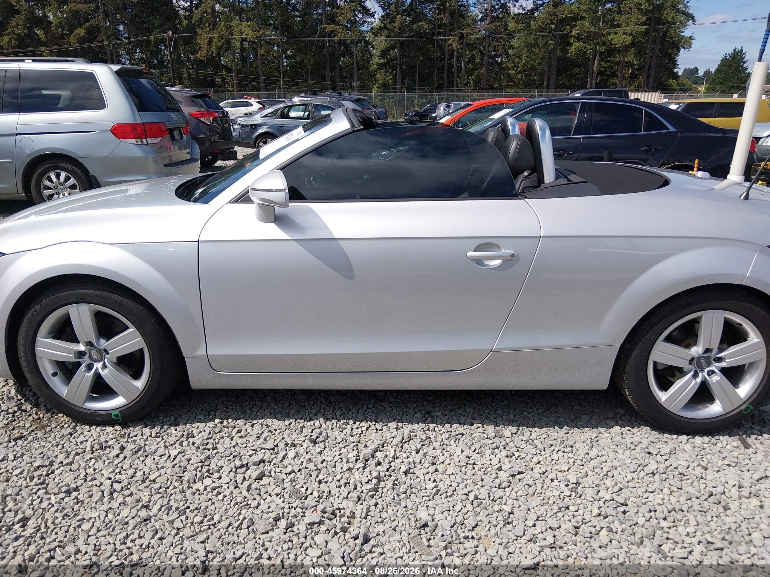2009 Audi Tt 2.0t Silver vin: TRULF38J091003889