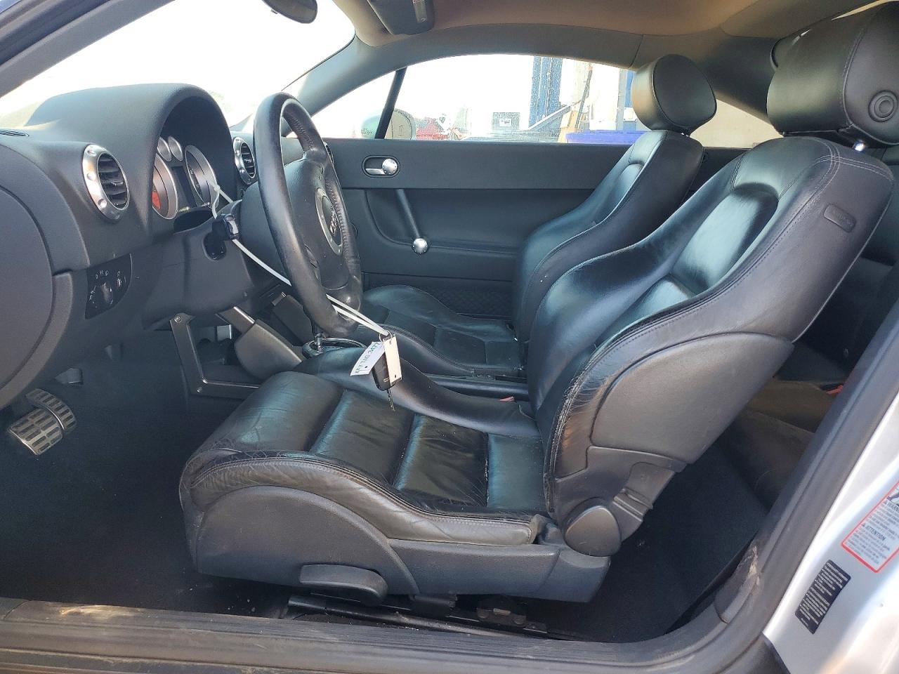 2004 Audi Tt Silver vin: TRUSC28N241008151