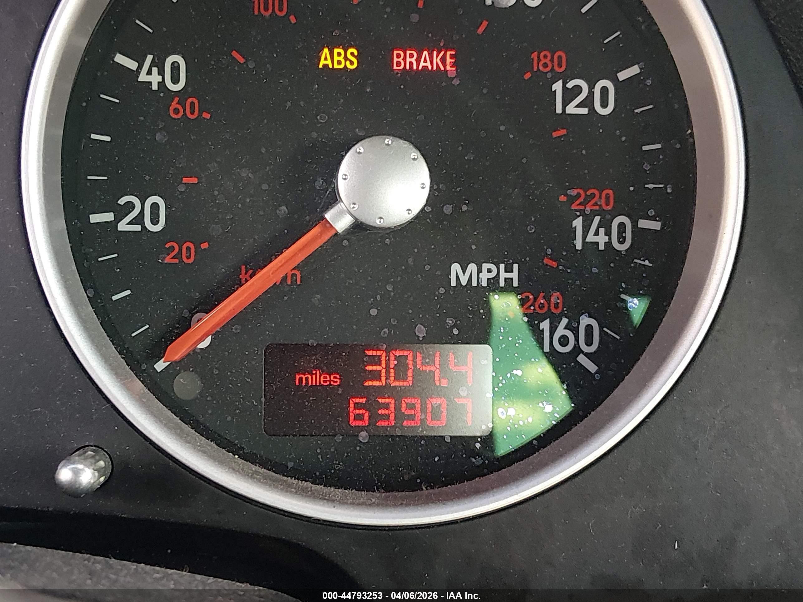 2001 Audi Tt   Silver vin: TRUSC28N711004382