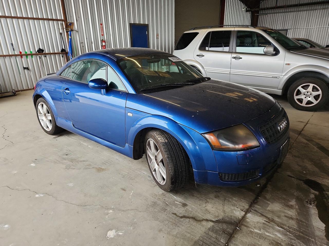 2003 Audi Tt Blue vin: TRUSC28N831014745