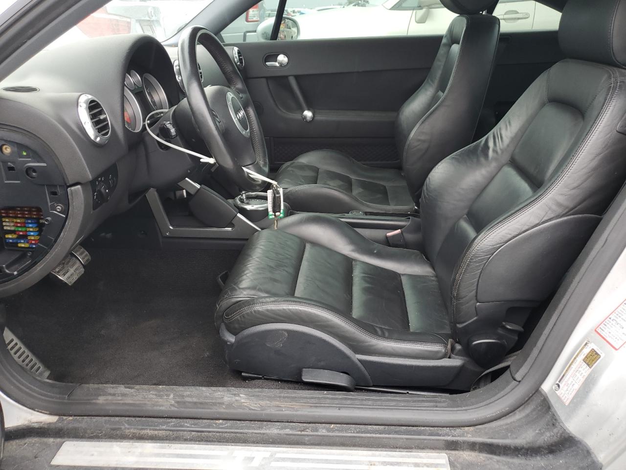 2006 Audi Tt Silver vin: TRUSC28N961009784