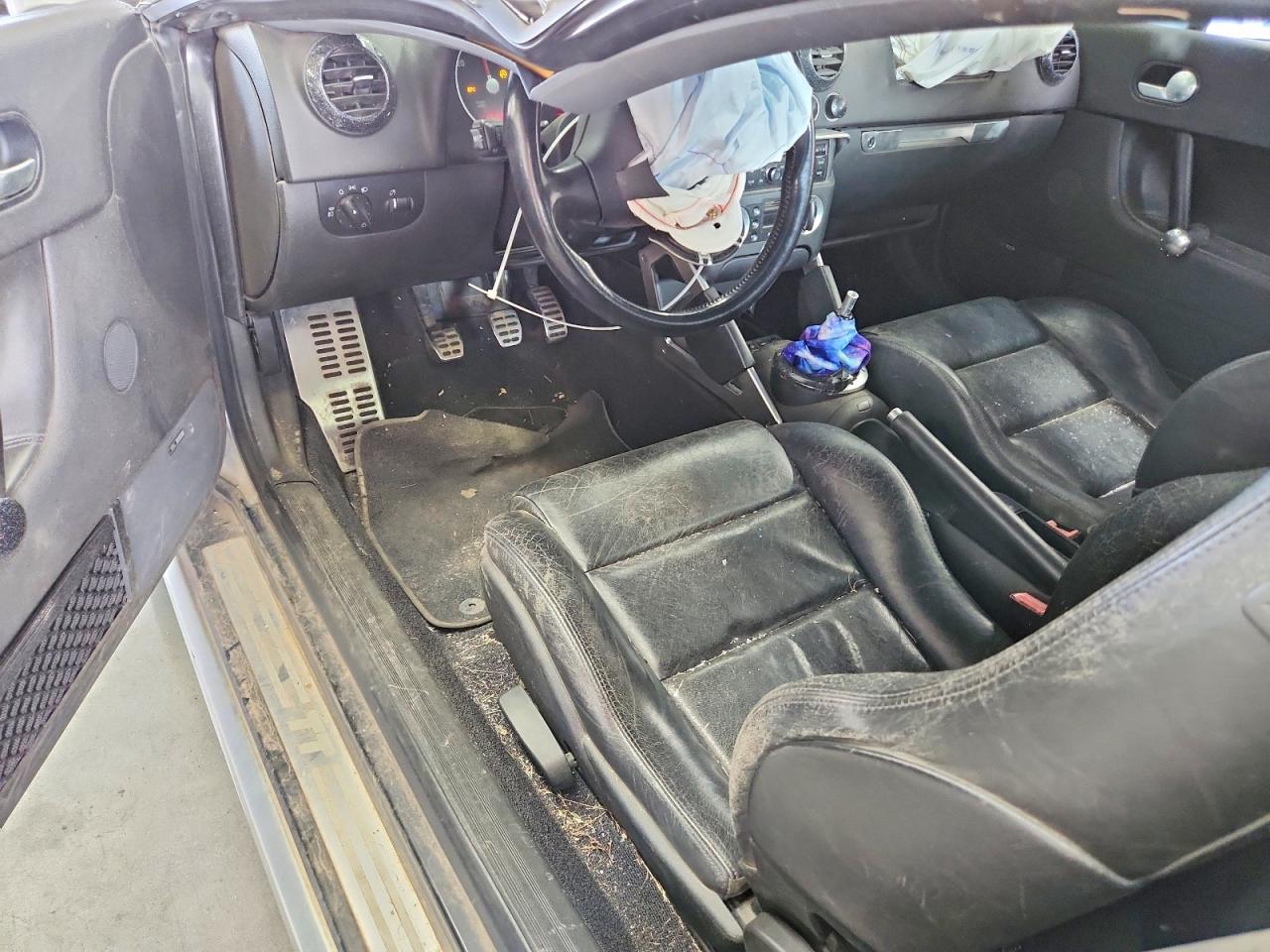 2001 Audi Tt Серебряный vin: TRUSX28N411020513