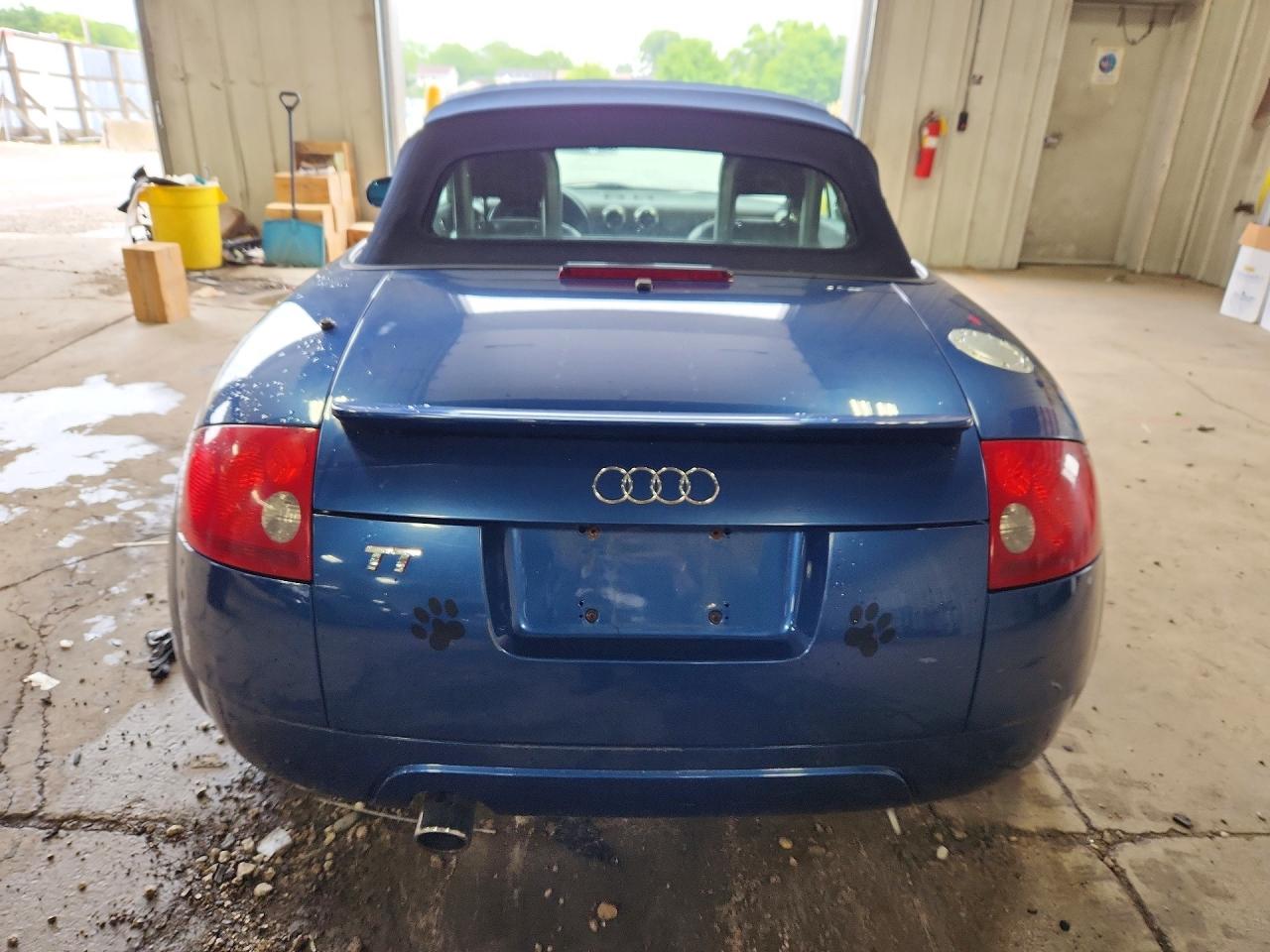2003 Audi Tt Blue vin: TRUTC28N531005554