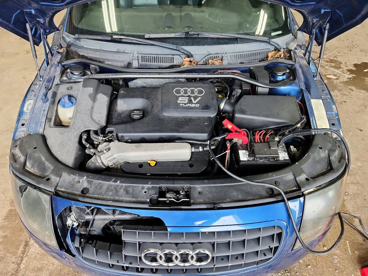 2003 Audi Tt Blue vin: TRUTC28N531005554