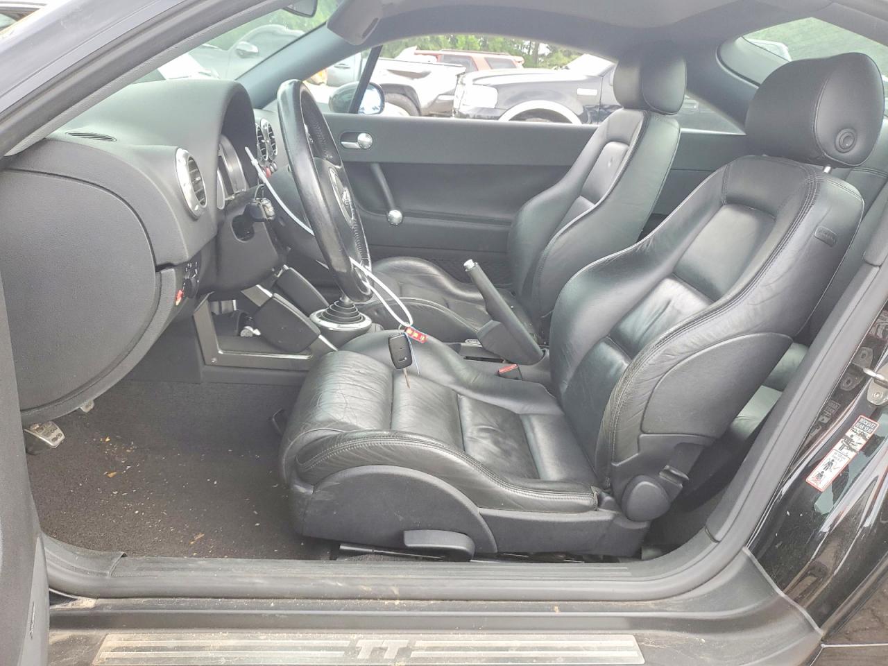 2000 Audi Tt Black vin: TRUTC28N5Y1009093