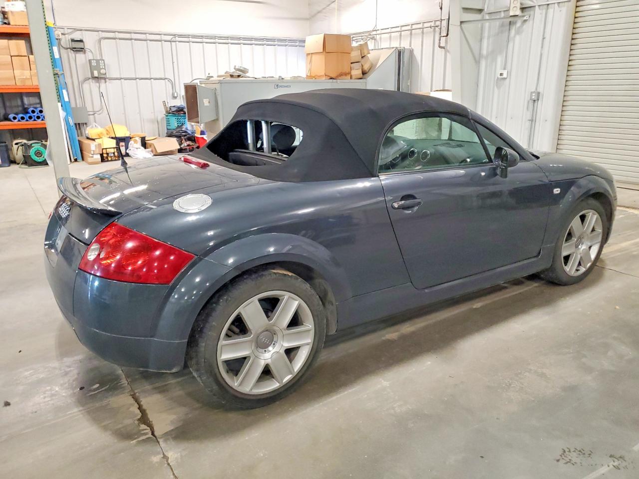 2004 Audi Tt Gray vin: TRUTC28N741005945
