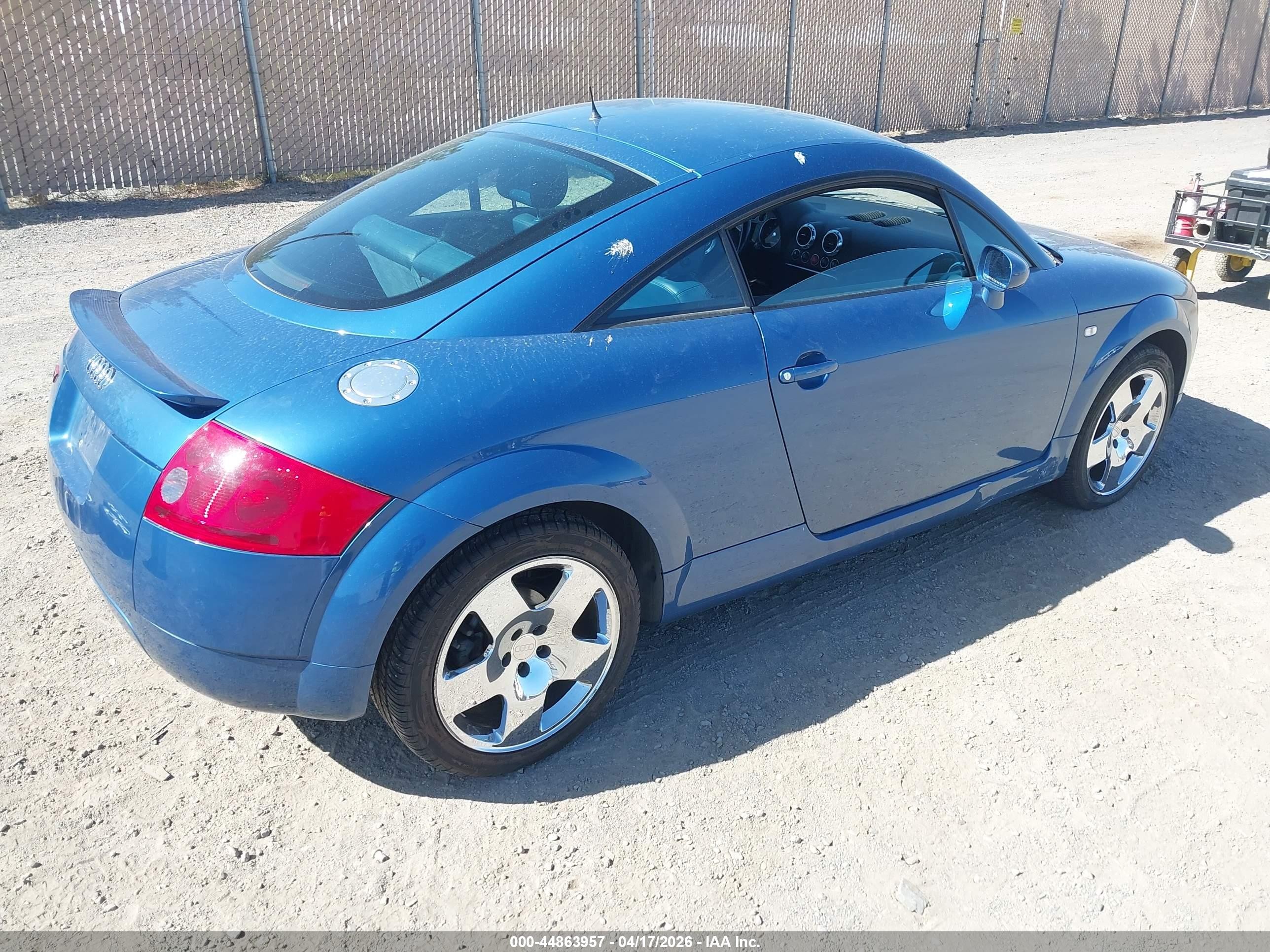 2000 Audi Tt   Синий vin: TRUTC28NXY1001247