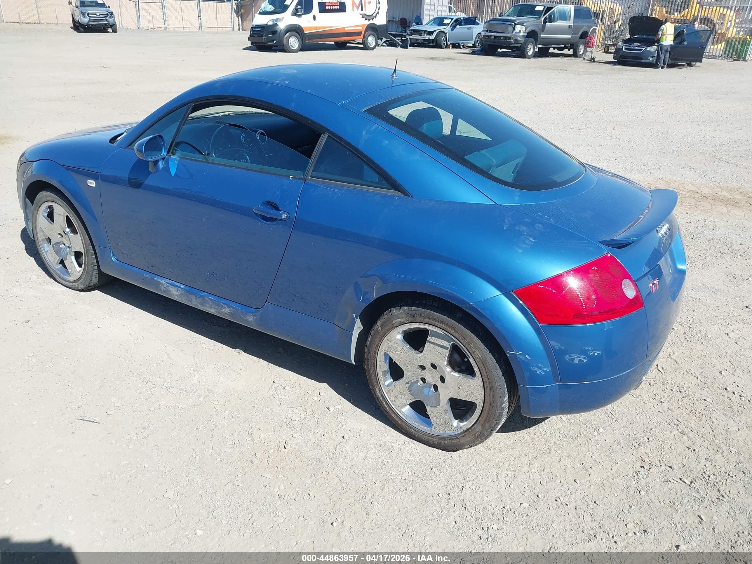 2000 Audi Tt   Синий vin: TRUTC28NXY1001247