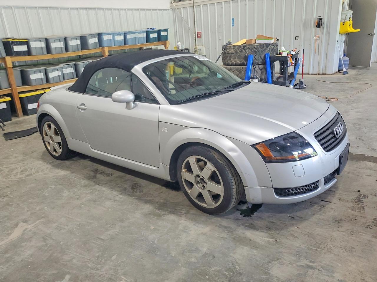 2002 Audi Tt Gray vin: TRUTX28N721009513